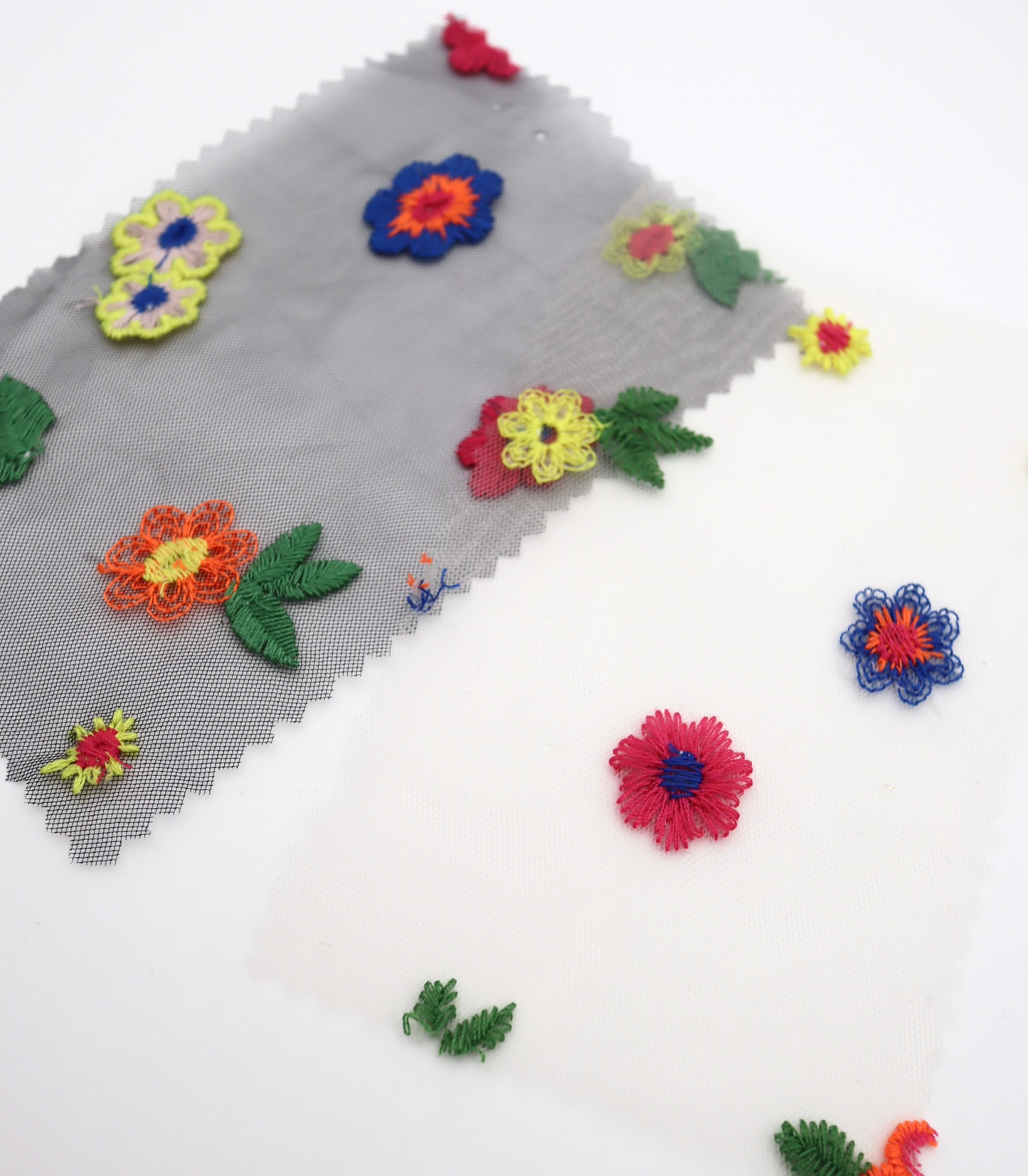 【25SS-455】カラフルフラワー刺繍チュール /0.5yあたり=~1320円