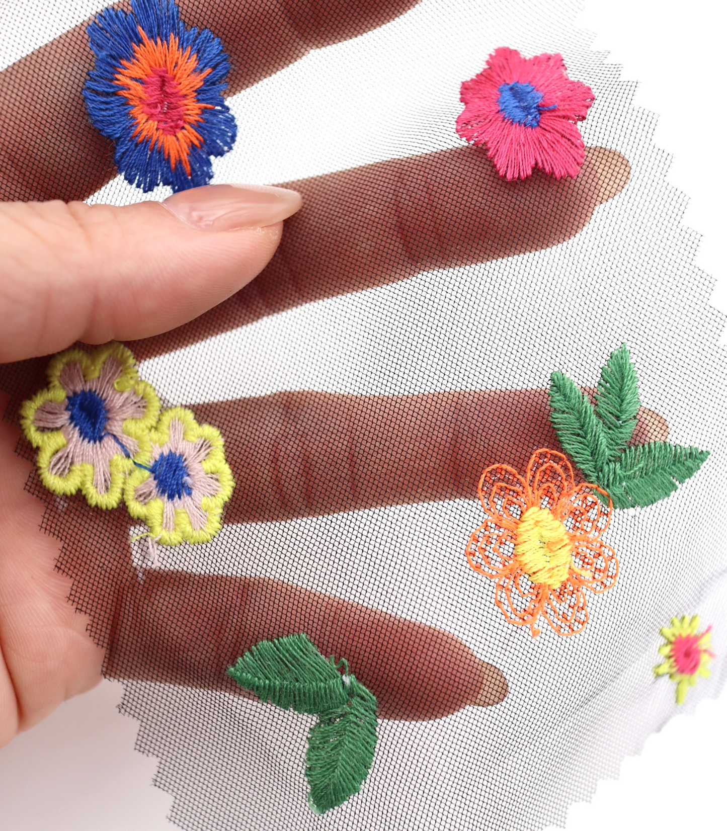 【25SS-455】カラフルフラワー刺繍チュール /0.5yあたり=~1320円