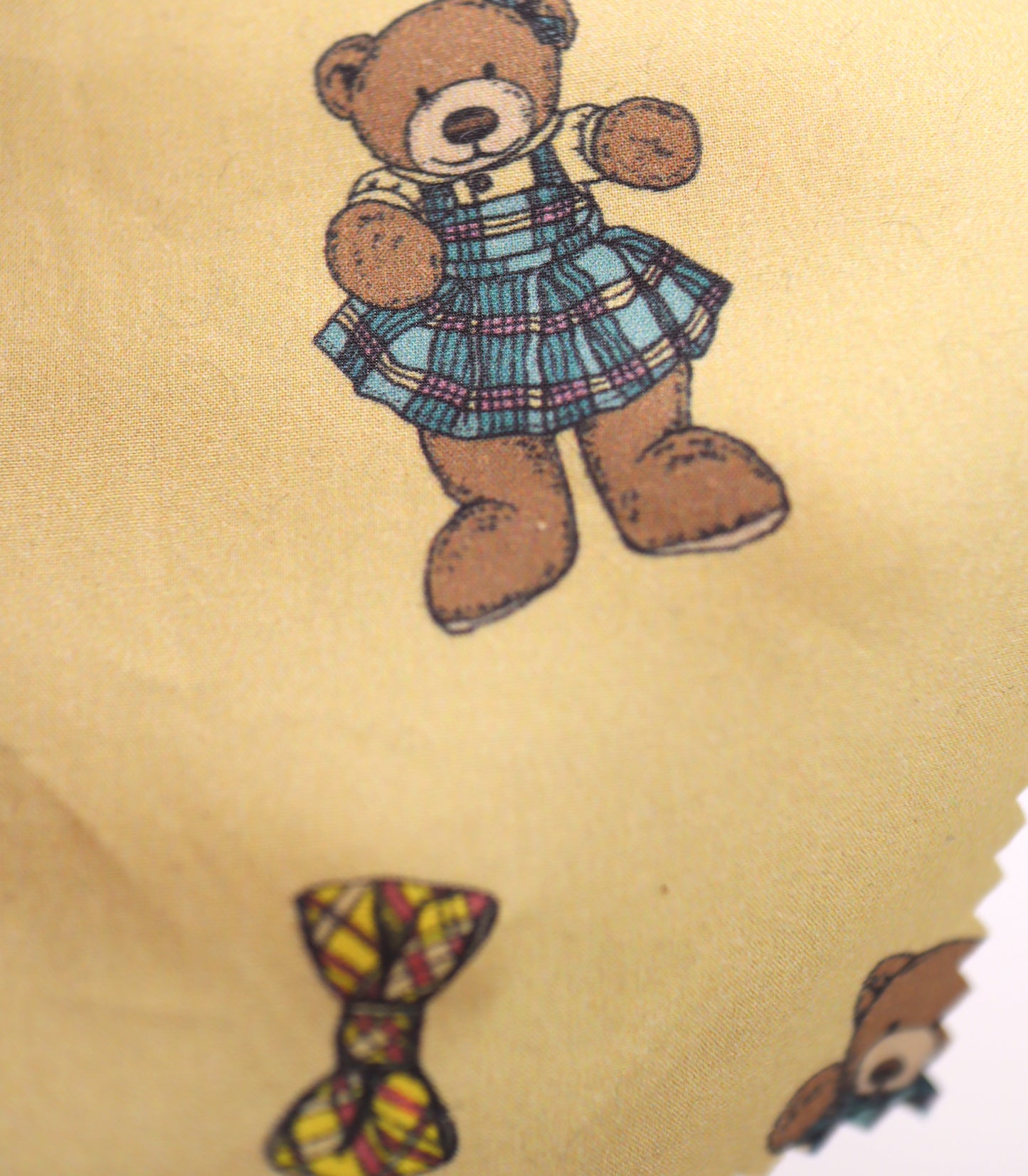 【25SS-241】おしゃれくまさん×リボンプリント綿ローン /0.5yあたり = ~850円