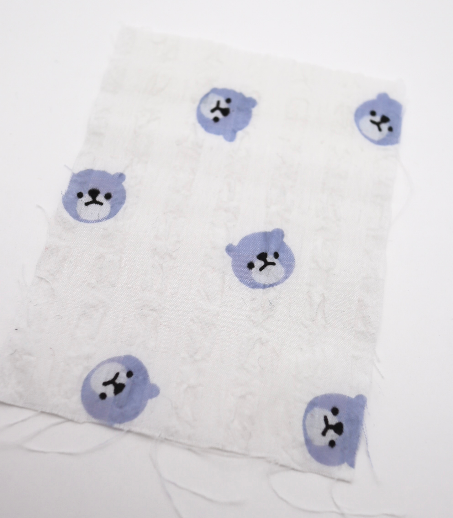 【25SS-433】クマさんプリントチェックサッカー /0.5yあたり=~ 630円