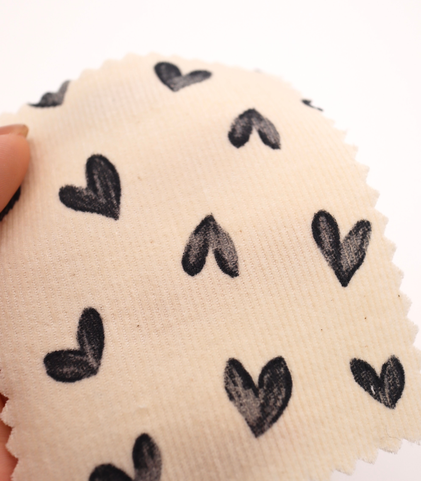 【25SS-008】スケッチ風ハートプリントコーデュロイ /0.5yあたり=~940円