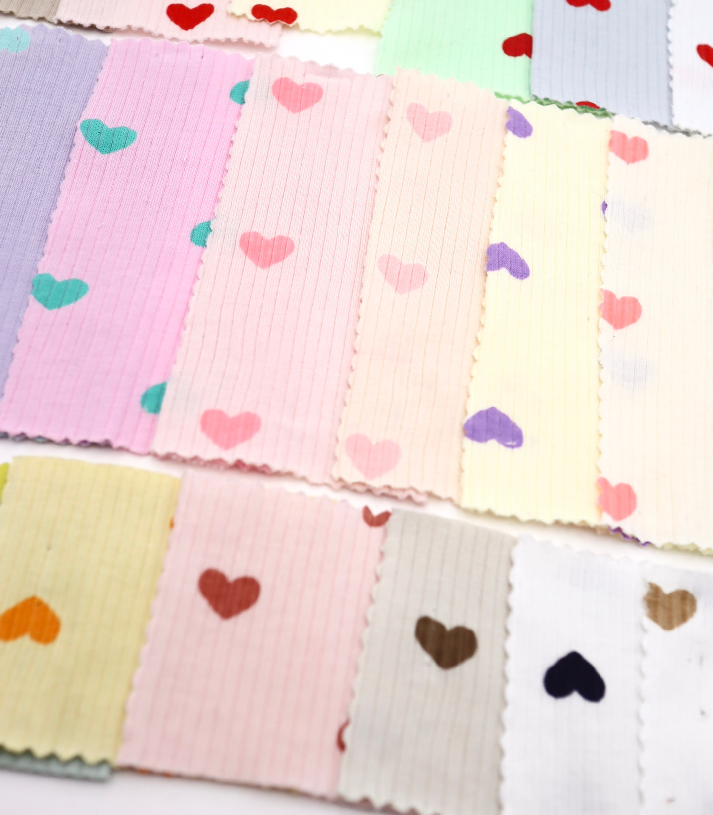 【25SS-029】ハートプリントテレコニット /0.5yあたり=~900円