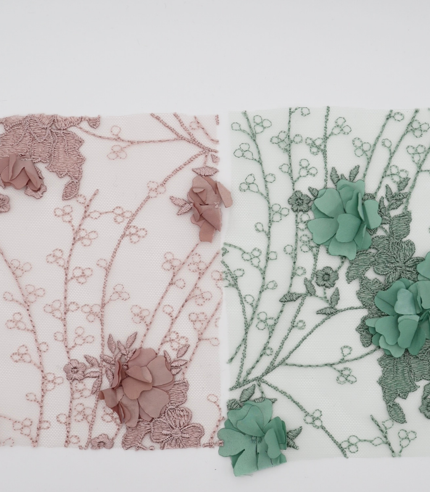 【25SS-382】立体フラワー付き刺繍チュール /0.5yあたり=~2570円