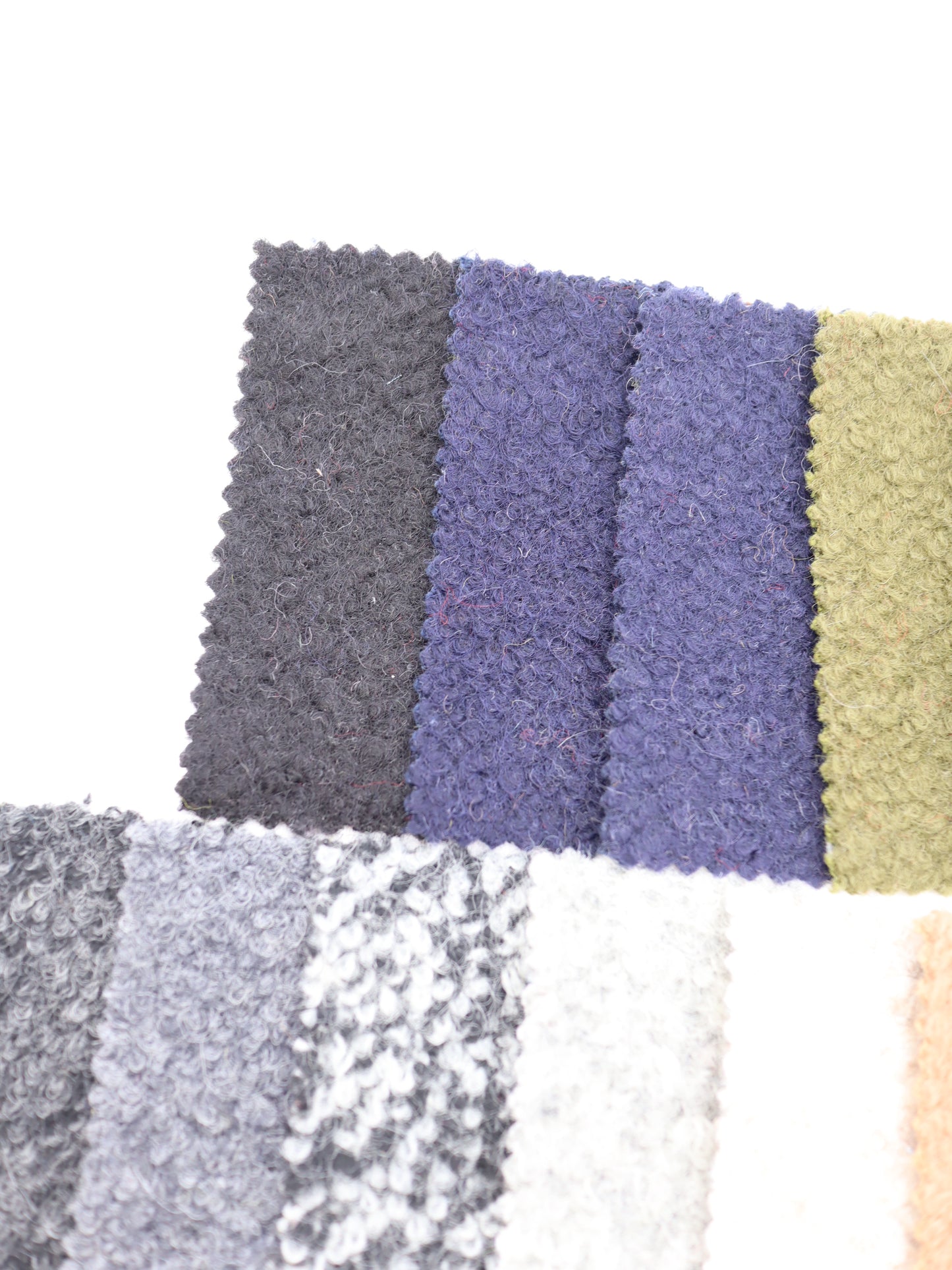 【25AW-010】ウール混くるくる圧縮ブークレニット /0.5yあたり=~1615円