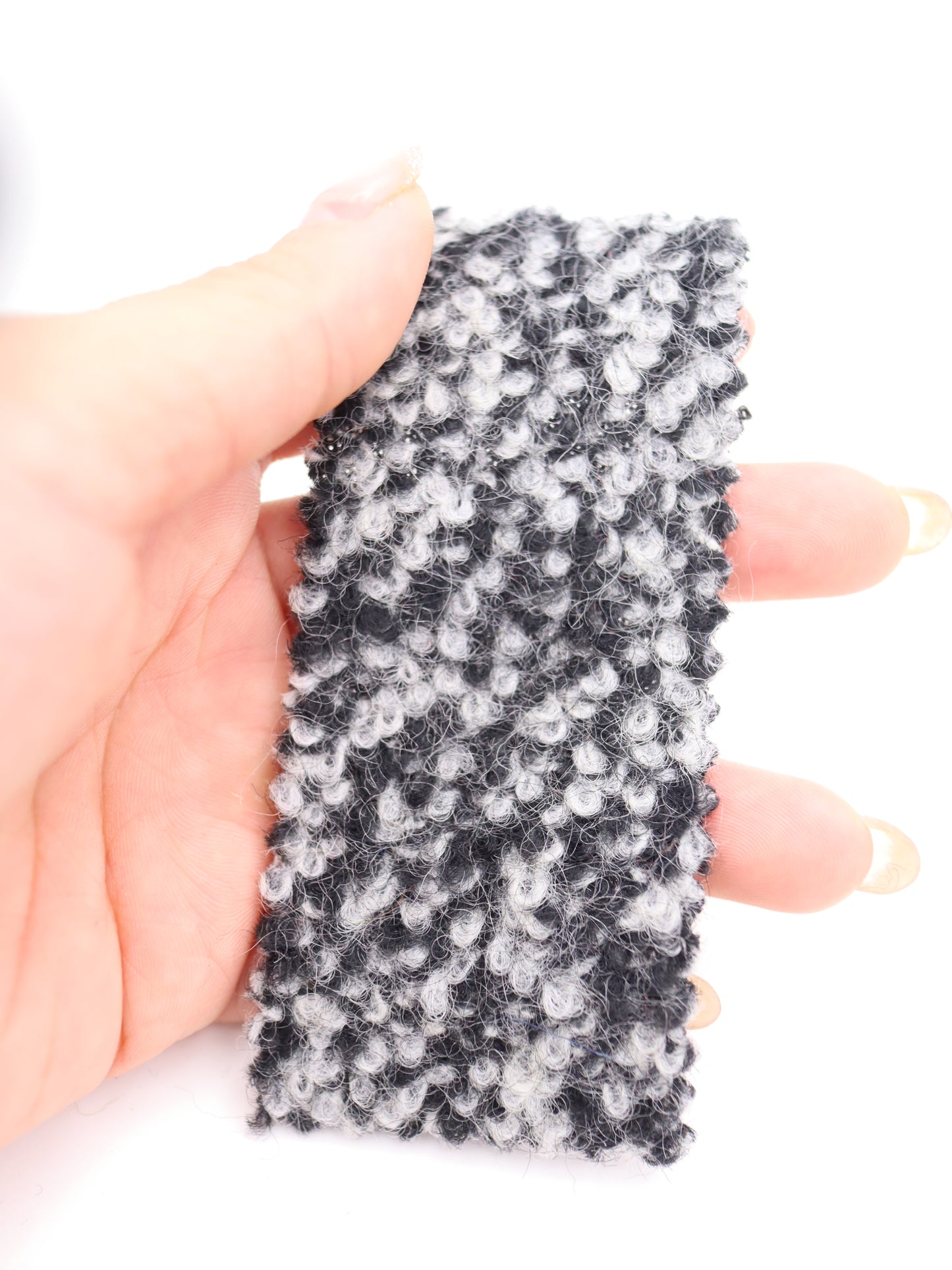 【25AW-010】ウール混くるくる圧縮ブークレニット /0.5yあたり=~1615円