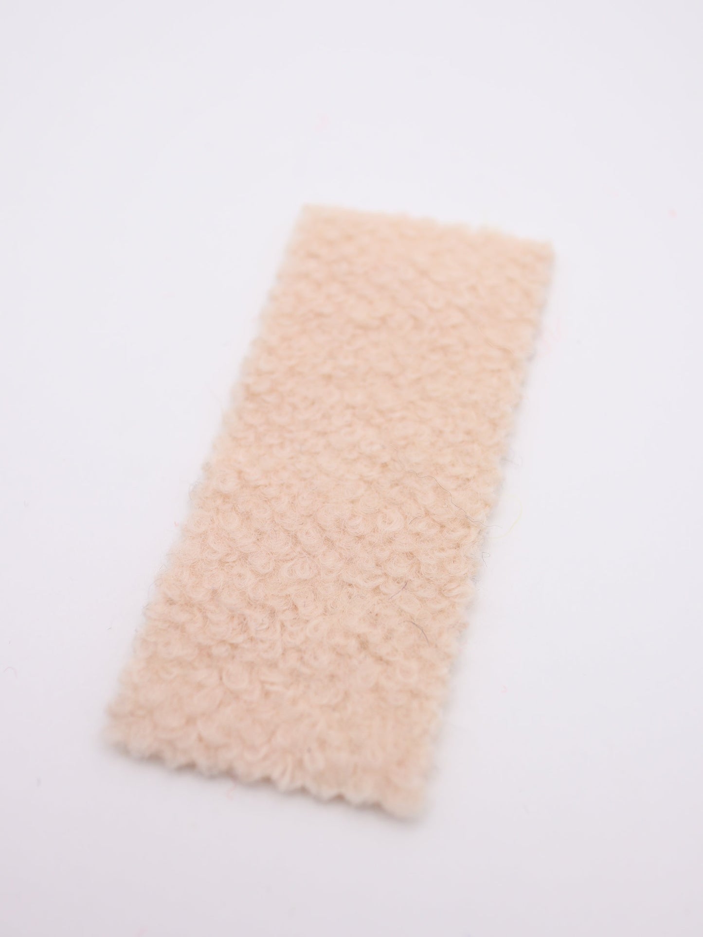 【25AW-010】ウール混くるくる圧縮ブークレニット /0.5yあたり=~1615円