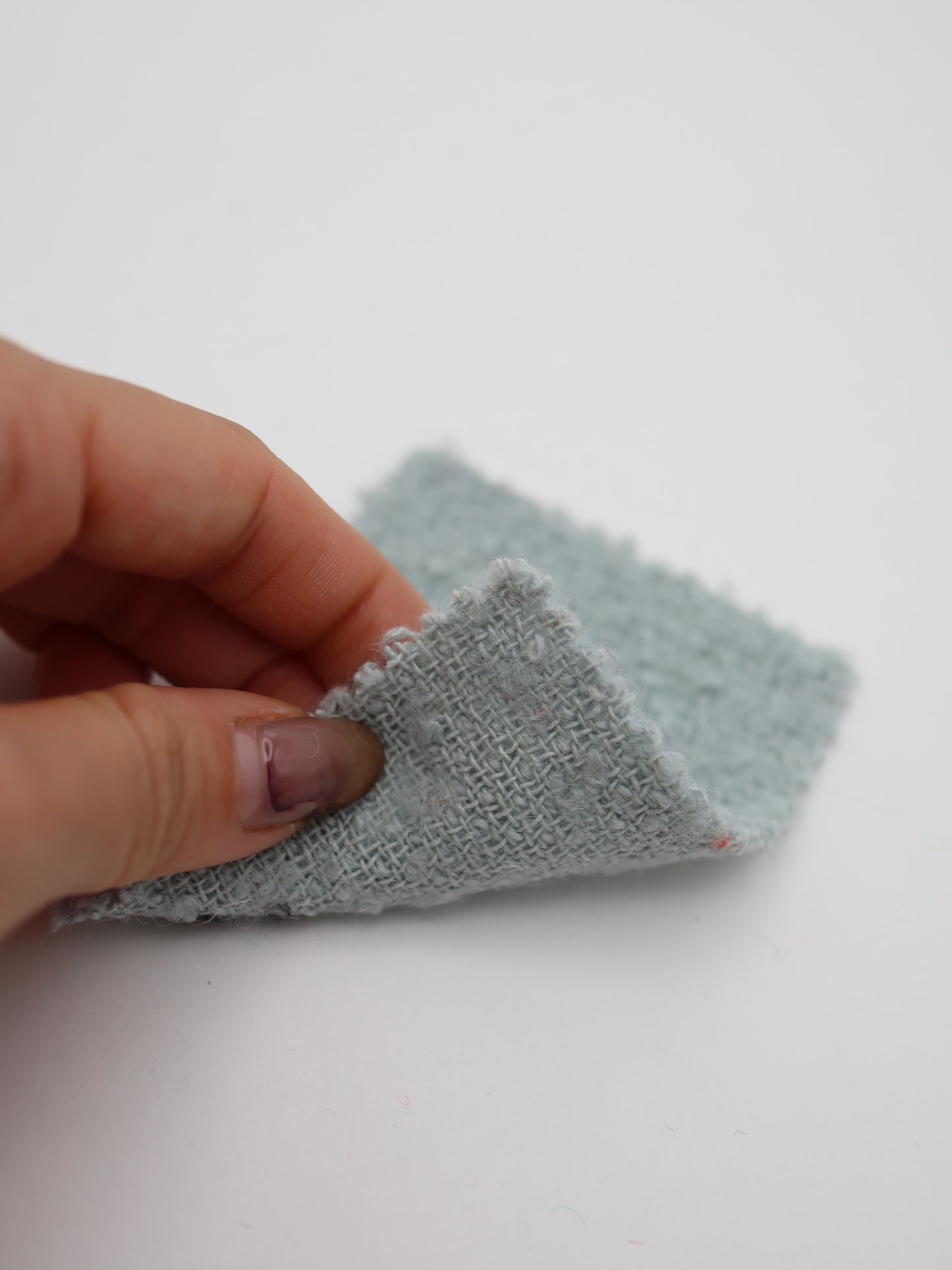 【25AW-067】ウール60%ふわふわプチくるくるヤーンツイード /0.5yあたり=~1560円