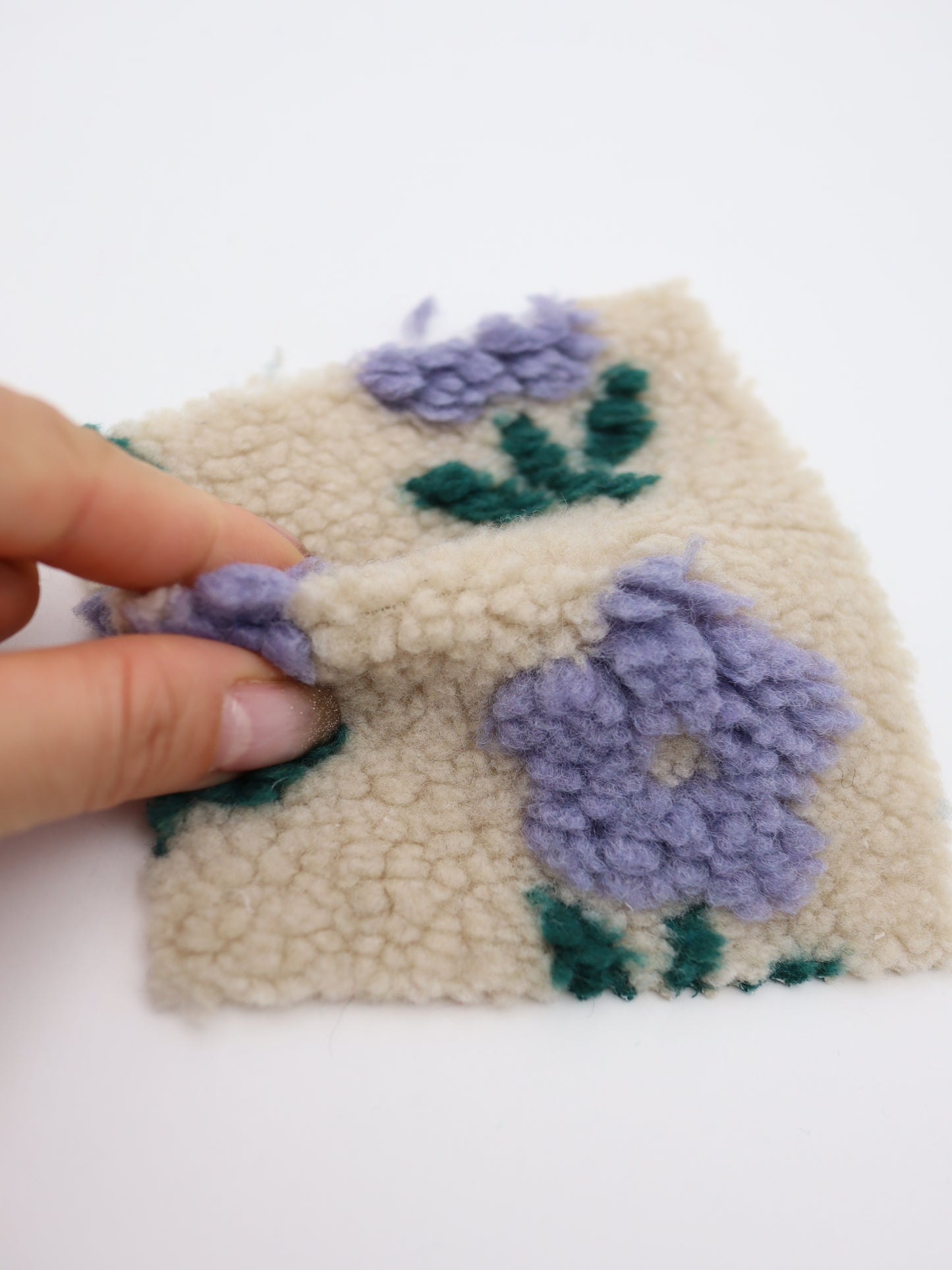 【25AW-169】レトロリーフフラワーボア /0.5yあたり = ~1175円