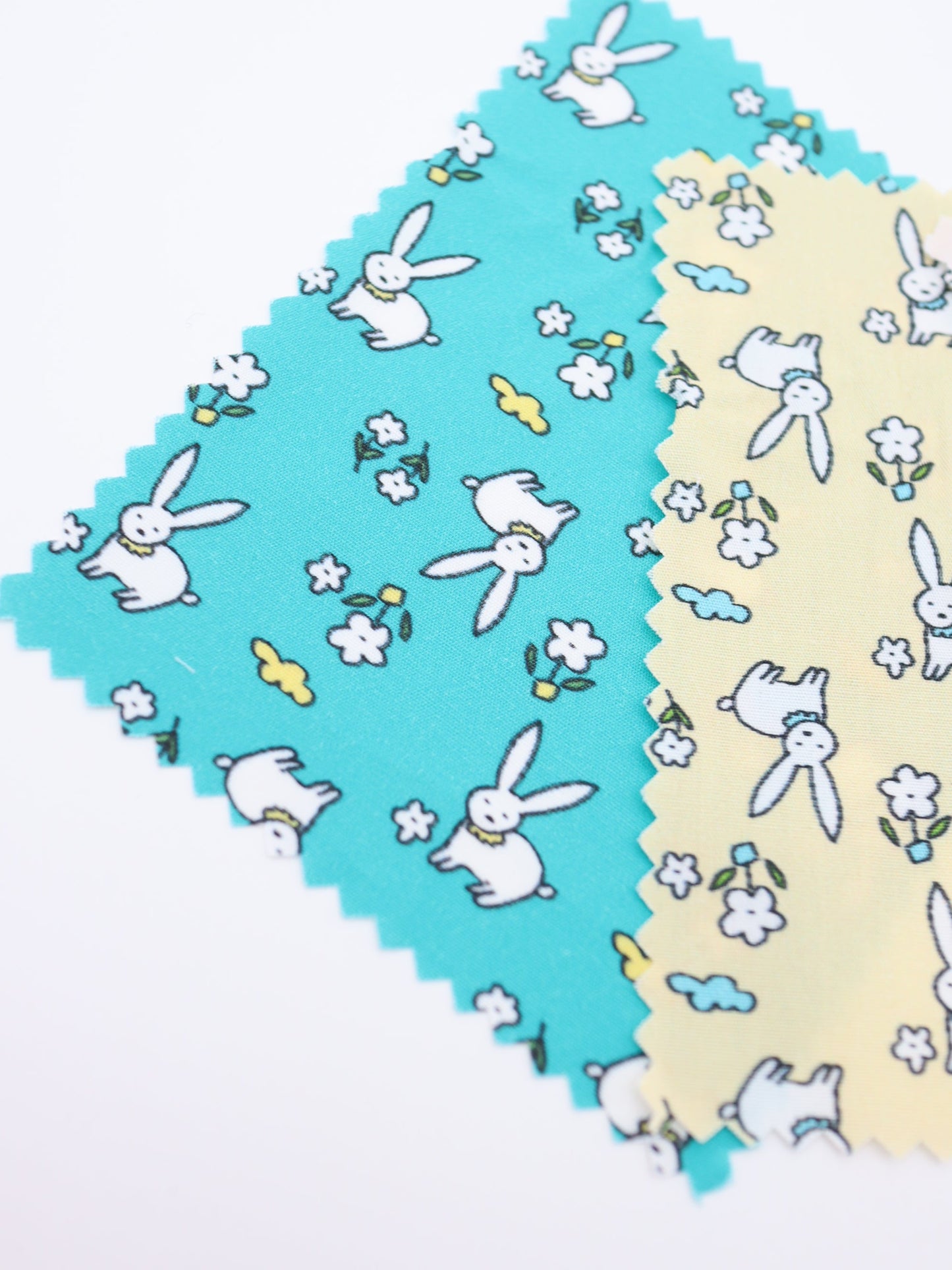【25AW-020】お花畑うさぎプリント綿ローン /0.5yあたり=~830円