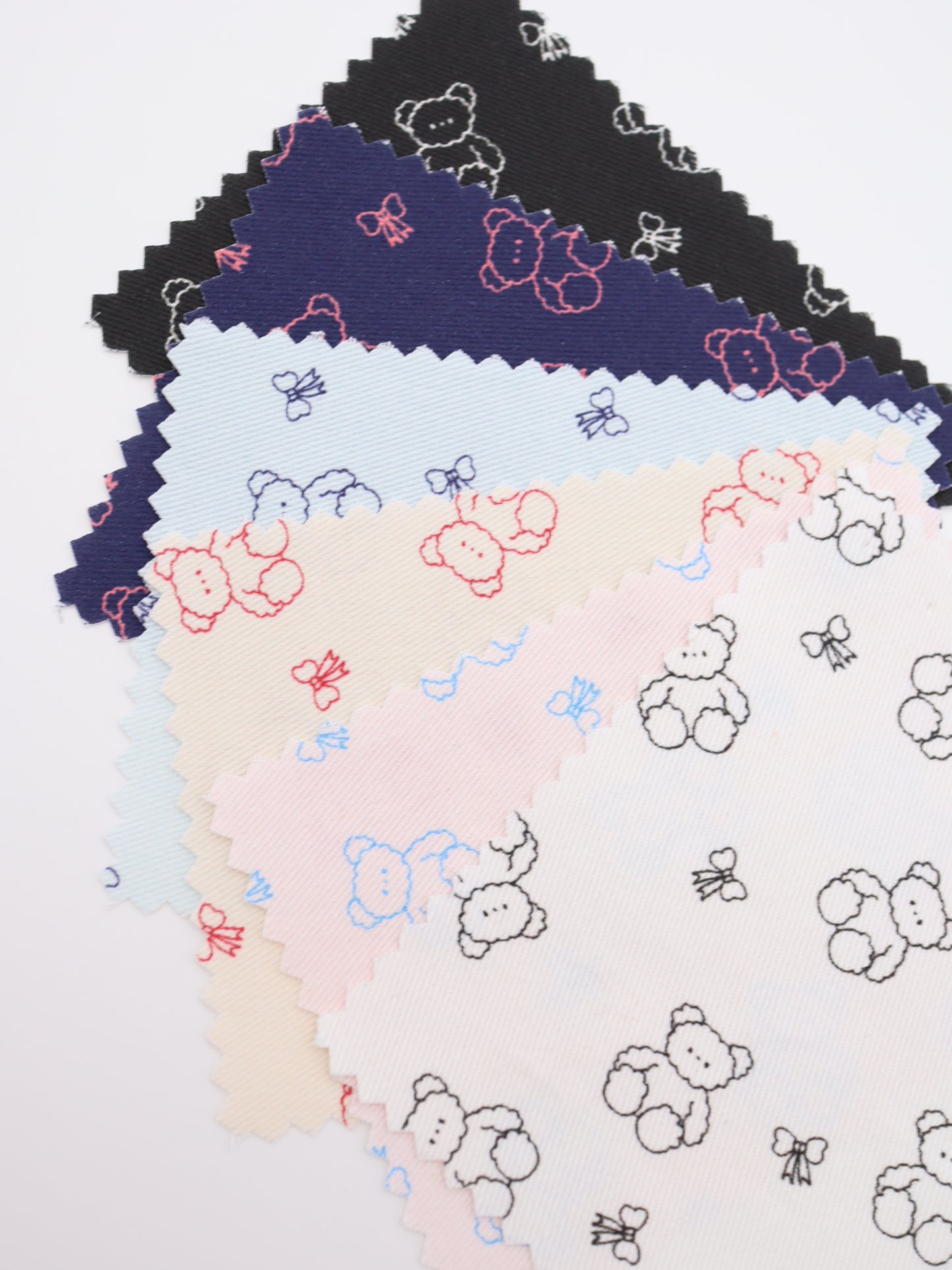【25AW-022】もこもこくまさん×リボンプリントツイル /0.5yあたり=~960円