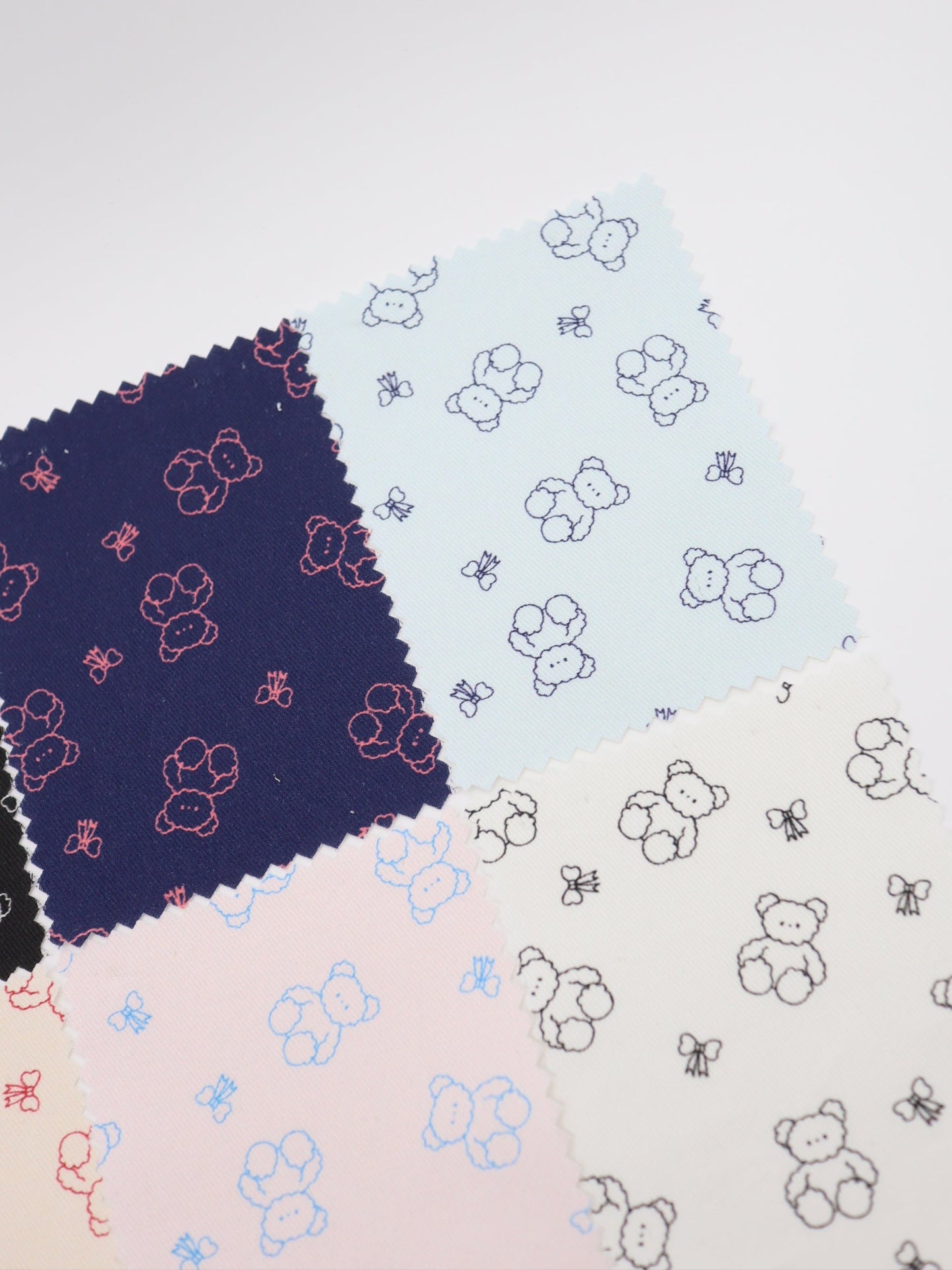 【25AW-022】もこもこくまさん×リボンプリントツイル /0.5yあたり=~960円