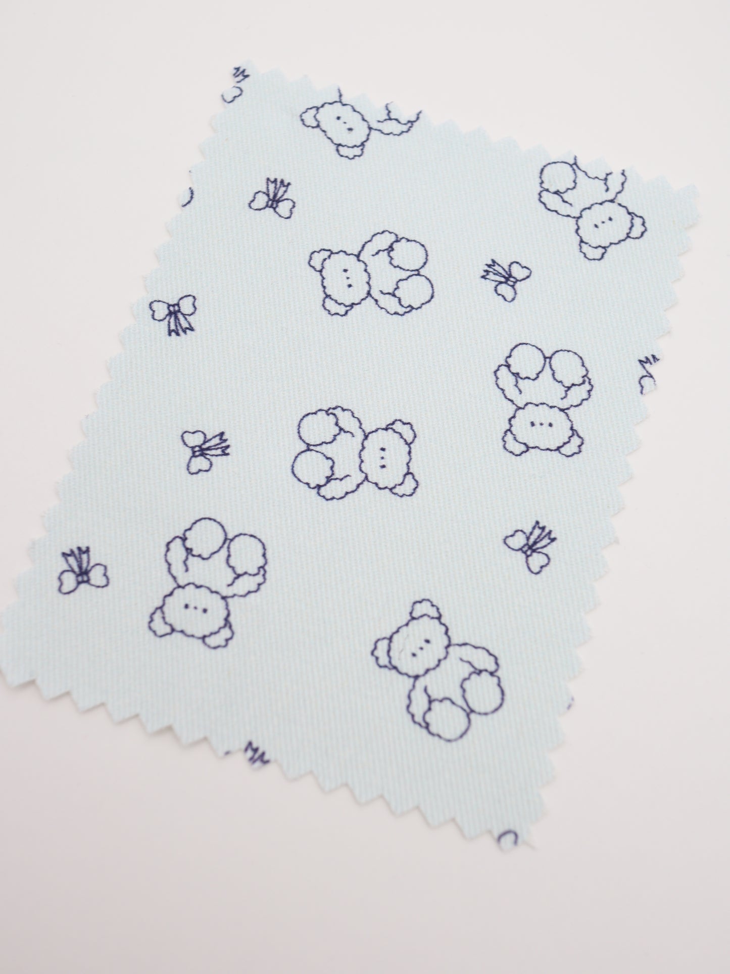 【25AW-022】もこもこくまさん×リボンプリントツイル /0.5yあたり=~960円