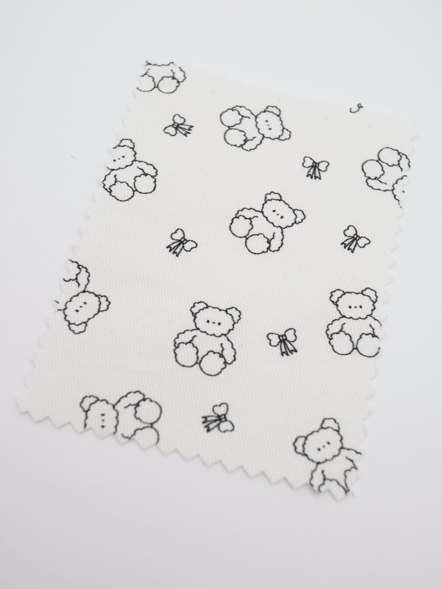 【25AW-022】もこもこくまさん×リボンプリントツイル /0.5yあたり=~960円
