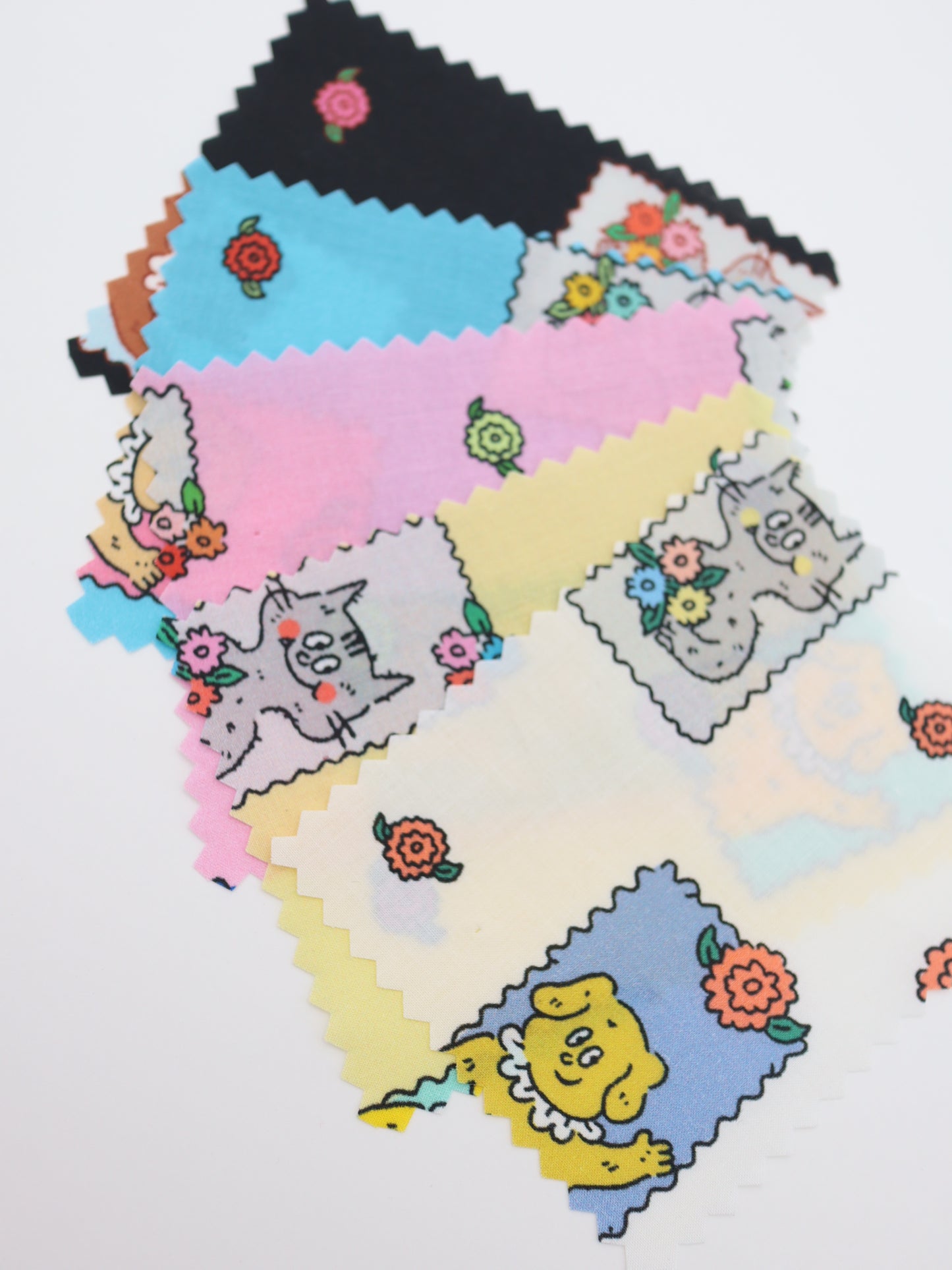 【25AW-025】HELLOわんにゃんずプリント綿ローン /0.5yあたり=~775円