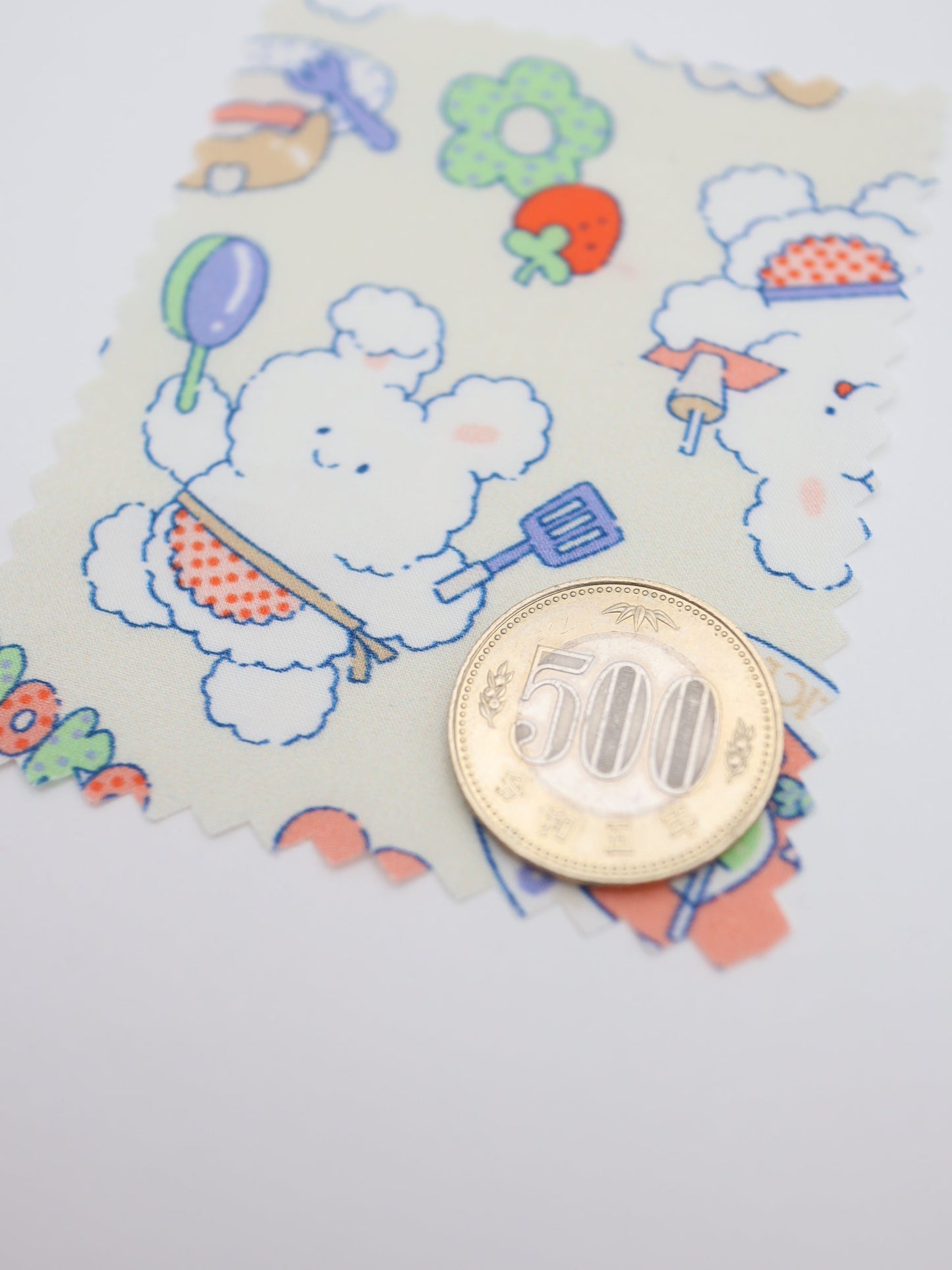 【25AW-024】カフェバイトもこもこうさちゃんプリント綿ローン /0.5yあたり=~775円