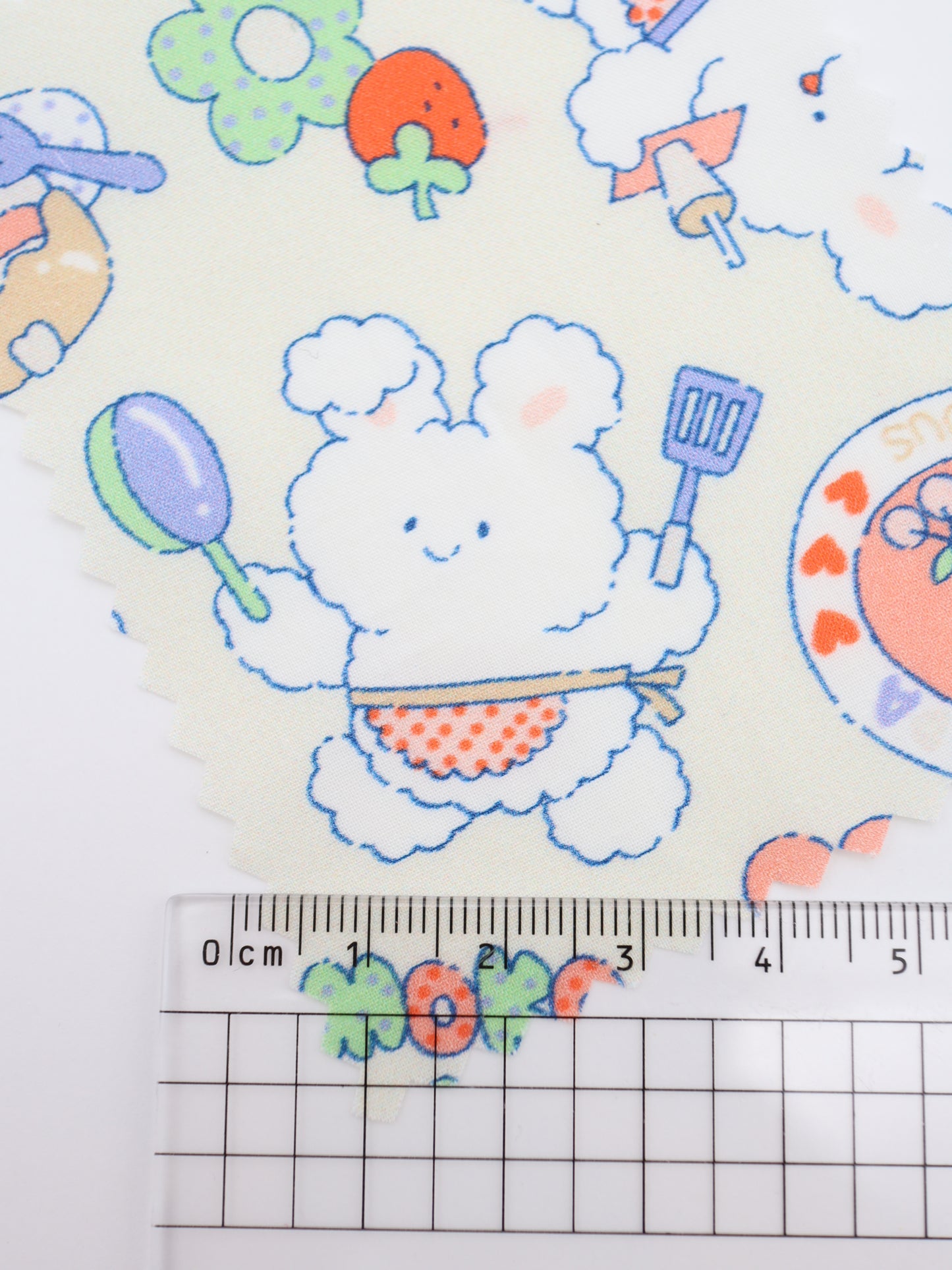 【25AW-024】カフェバイトもこもこうさちゃんプリント綿ローン /0.5yあたり=~775円