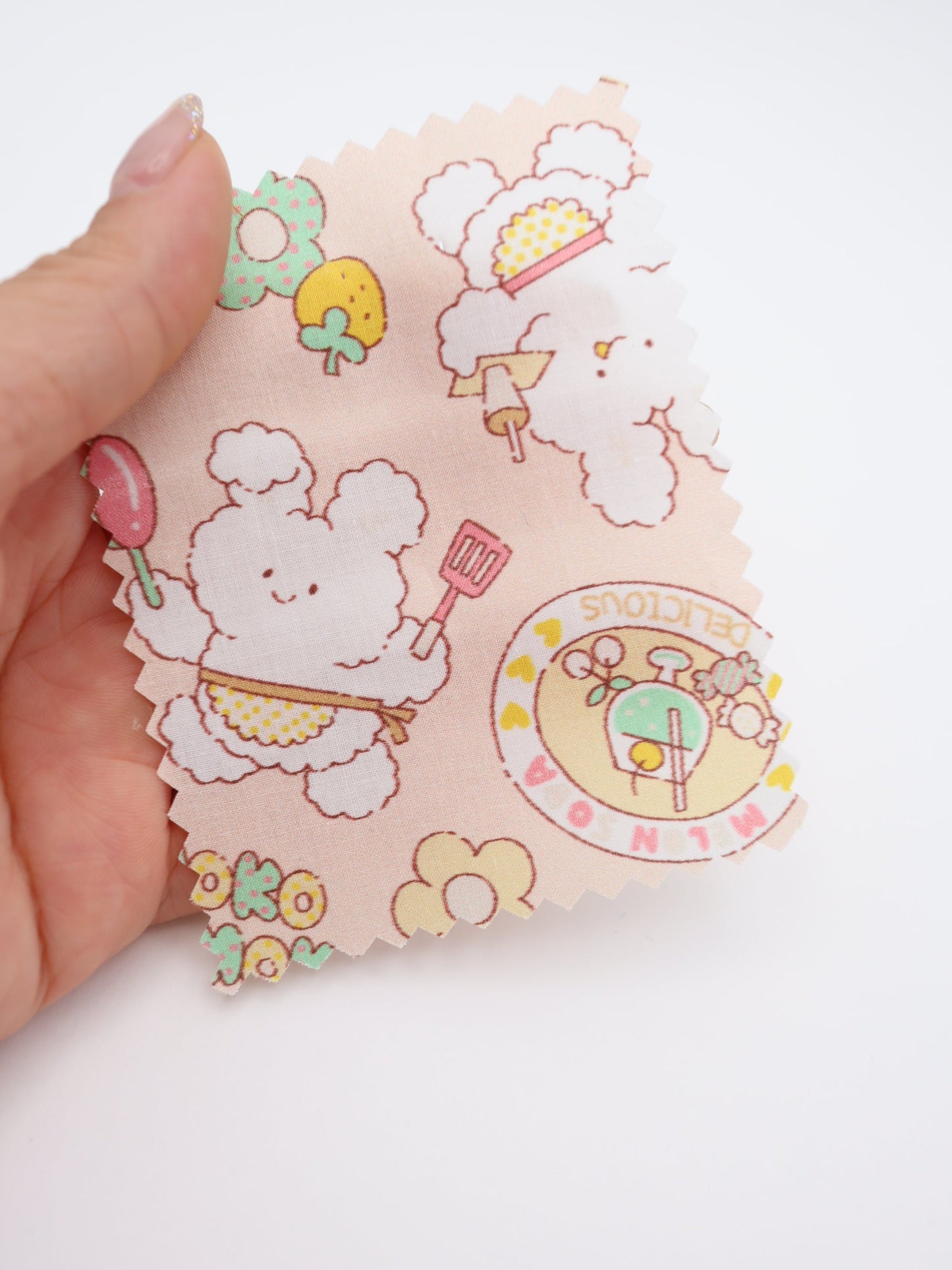 【25AW-024】カフェバイトもこもこうさちゃんプリント綿ローン /0.5yあたり=~775円
