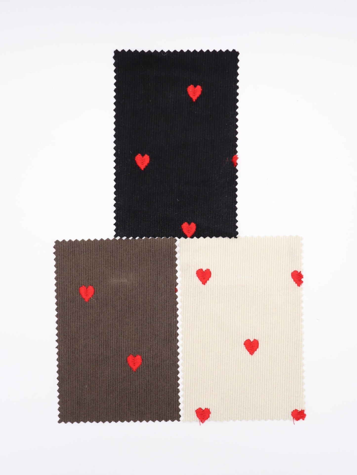 【25AW-008】ハート刺繍コーデュロイ /0.5yあたり=~885円