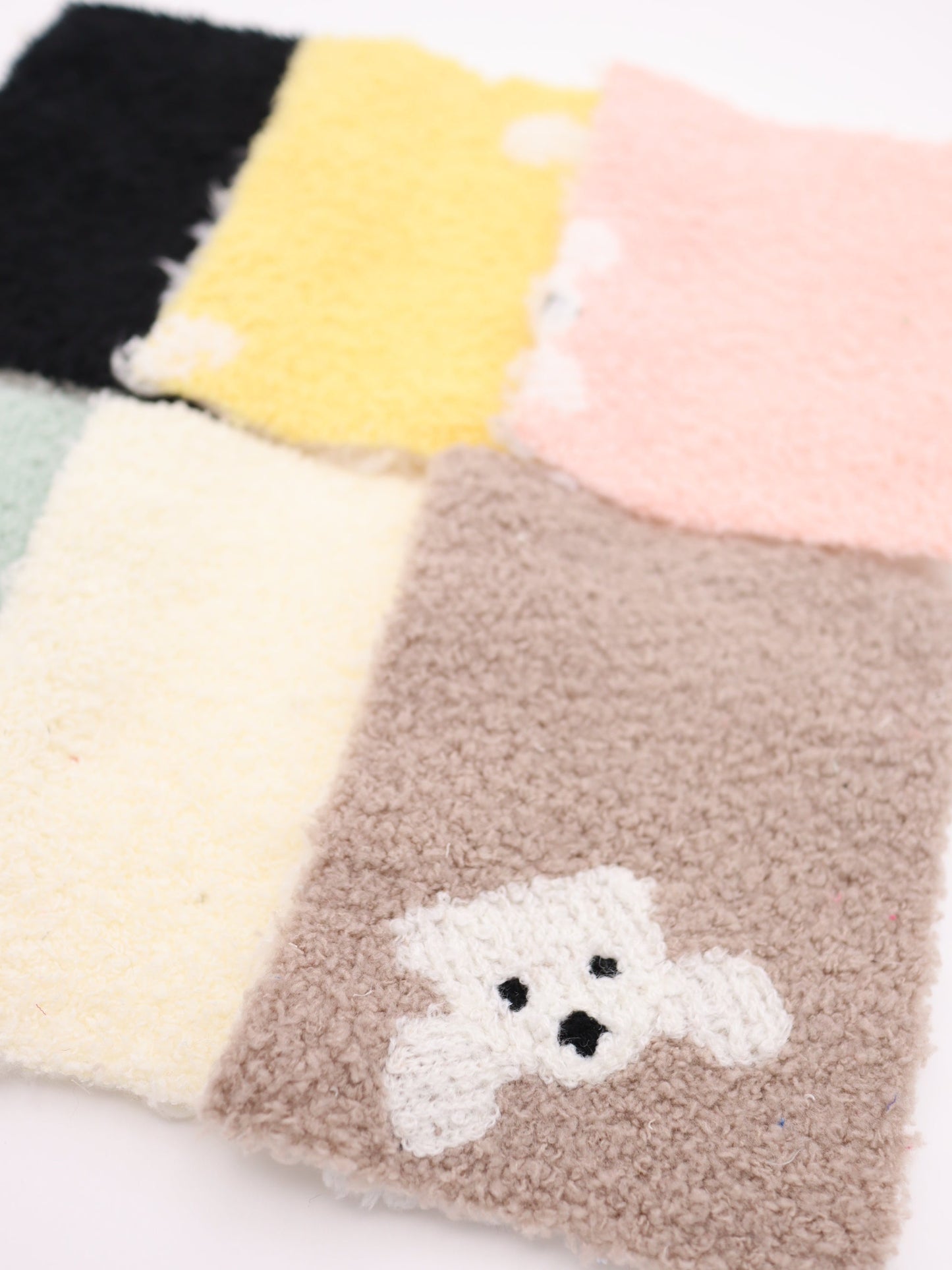 【25AW-029】リバーシブルシロクマ両面ボアニット /0.5yあたり=~1395円