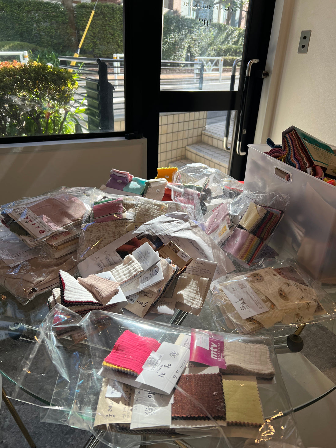 韓国生地の“沼”にハマる人、急増中！？バイヤー直伝の推し素材【2025春夏】