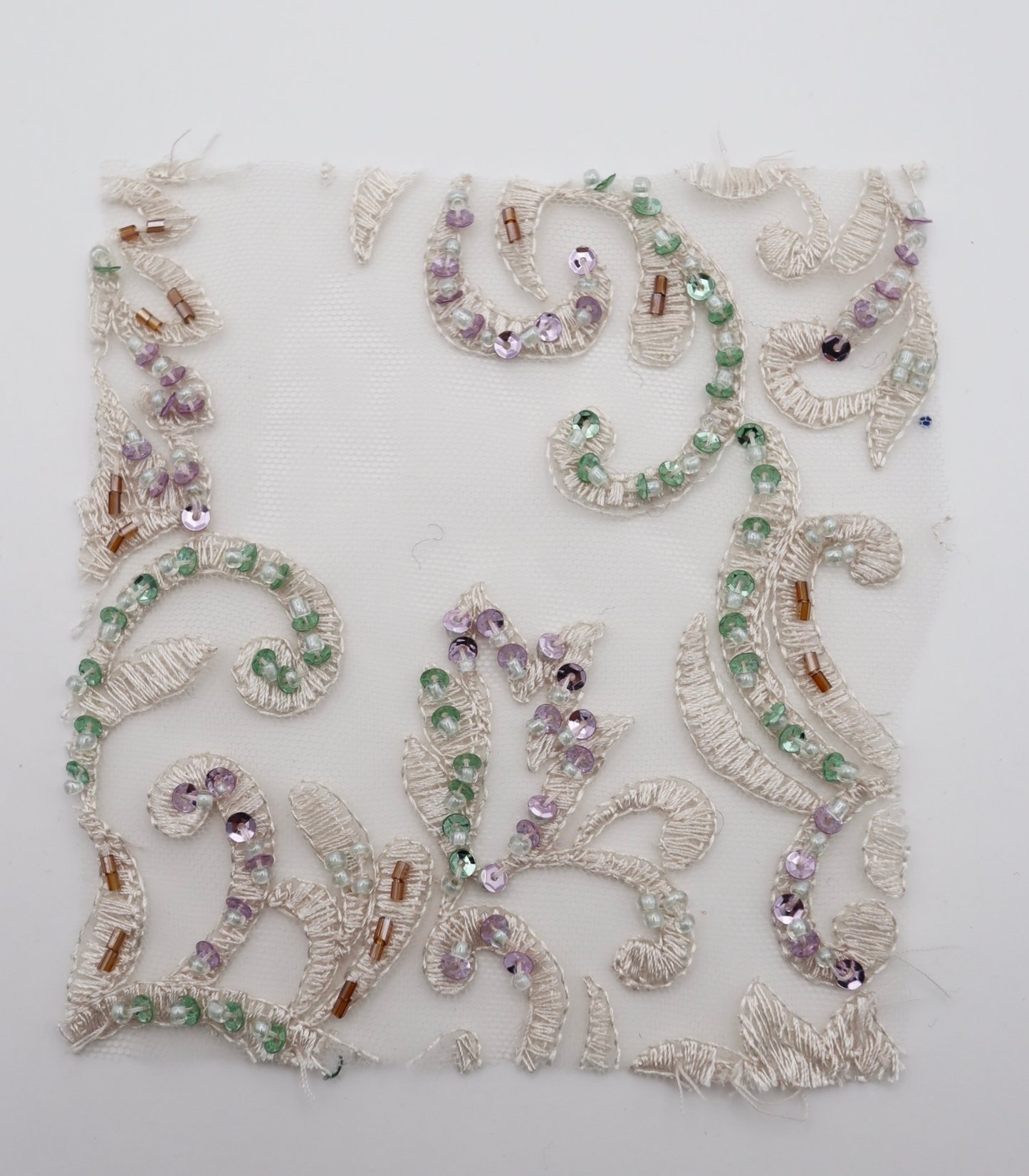 【25SS-384】草木柄スパンコール×ビーズ×刺繍チュールレース　/0.5ｙあたり=～3595円