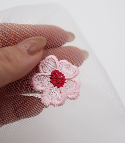 【25SS-388】フラワー刺繍チュール　/0.5ｙあたり=～1235円