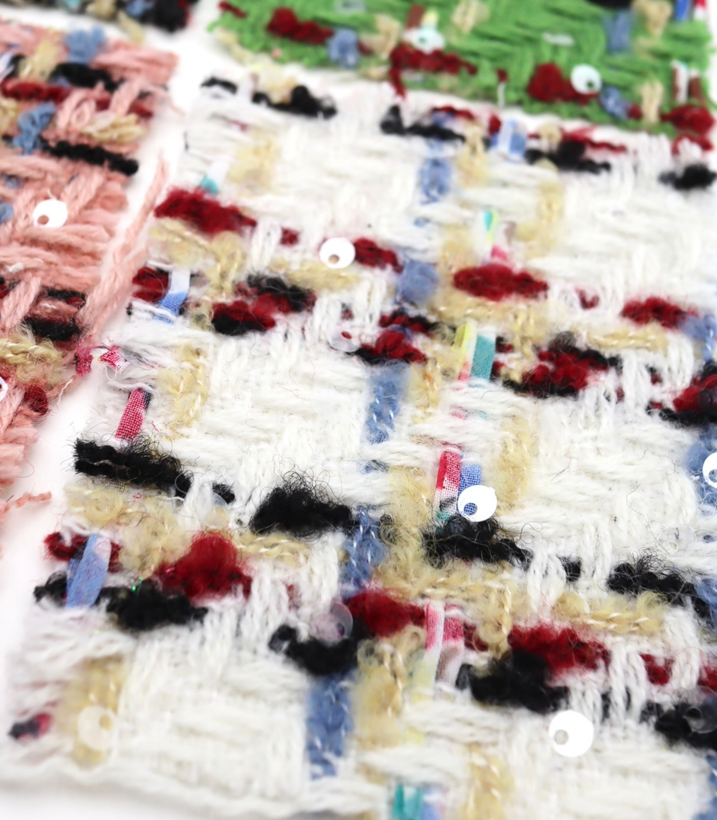 【25SS-157】スパンコール付きカラフルミックスツイード　/0.5ｙあたり = ～ 1700円