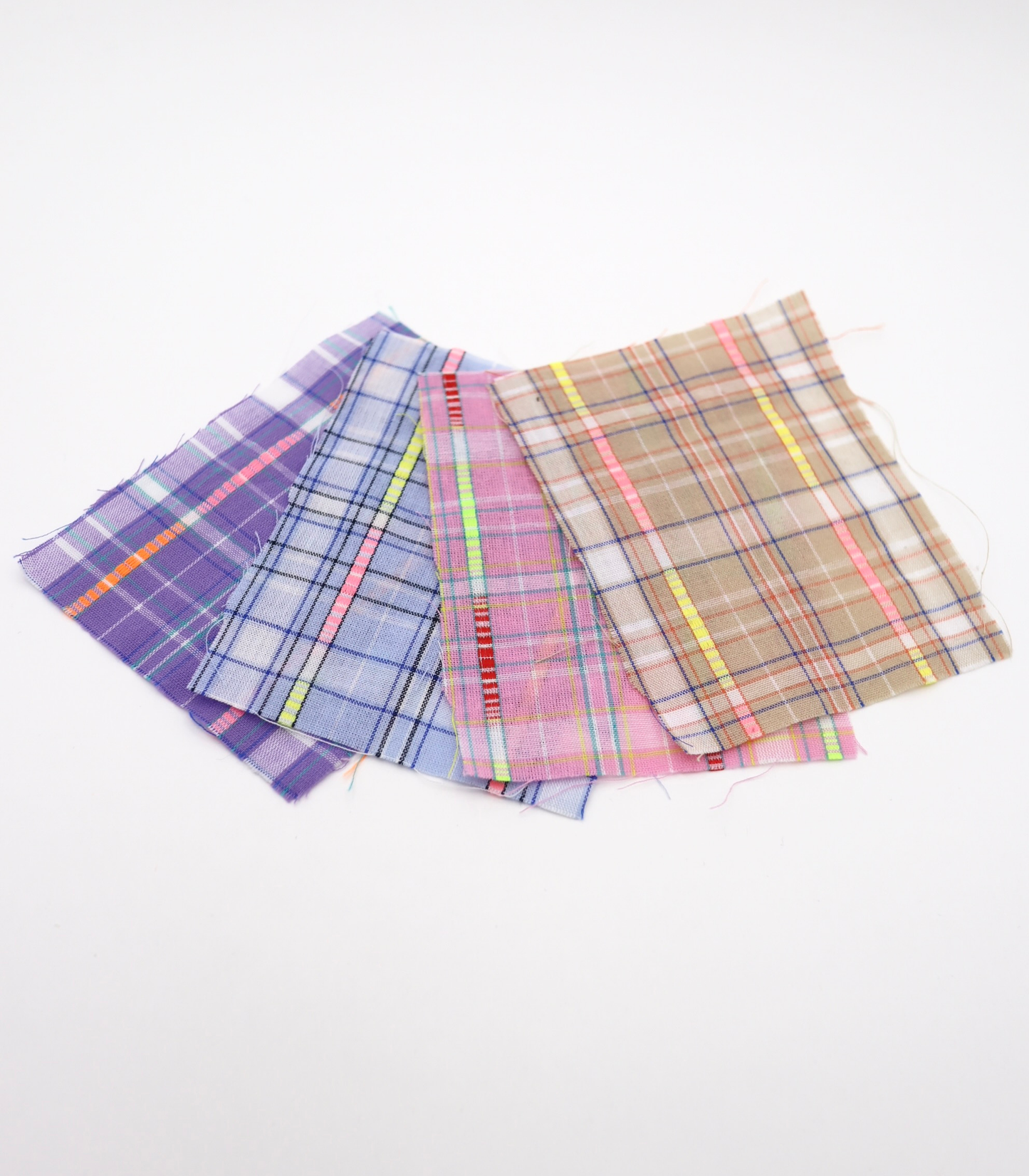 【25SS-441】カラフルタータンチェック　/0.5ｙあたり=～590円