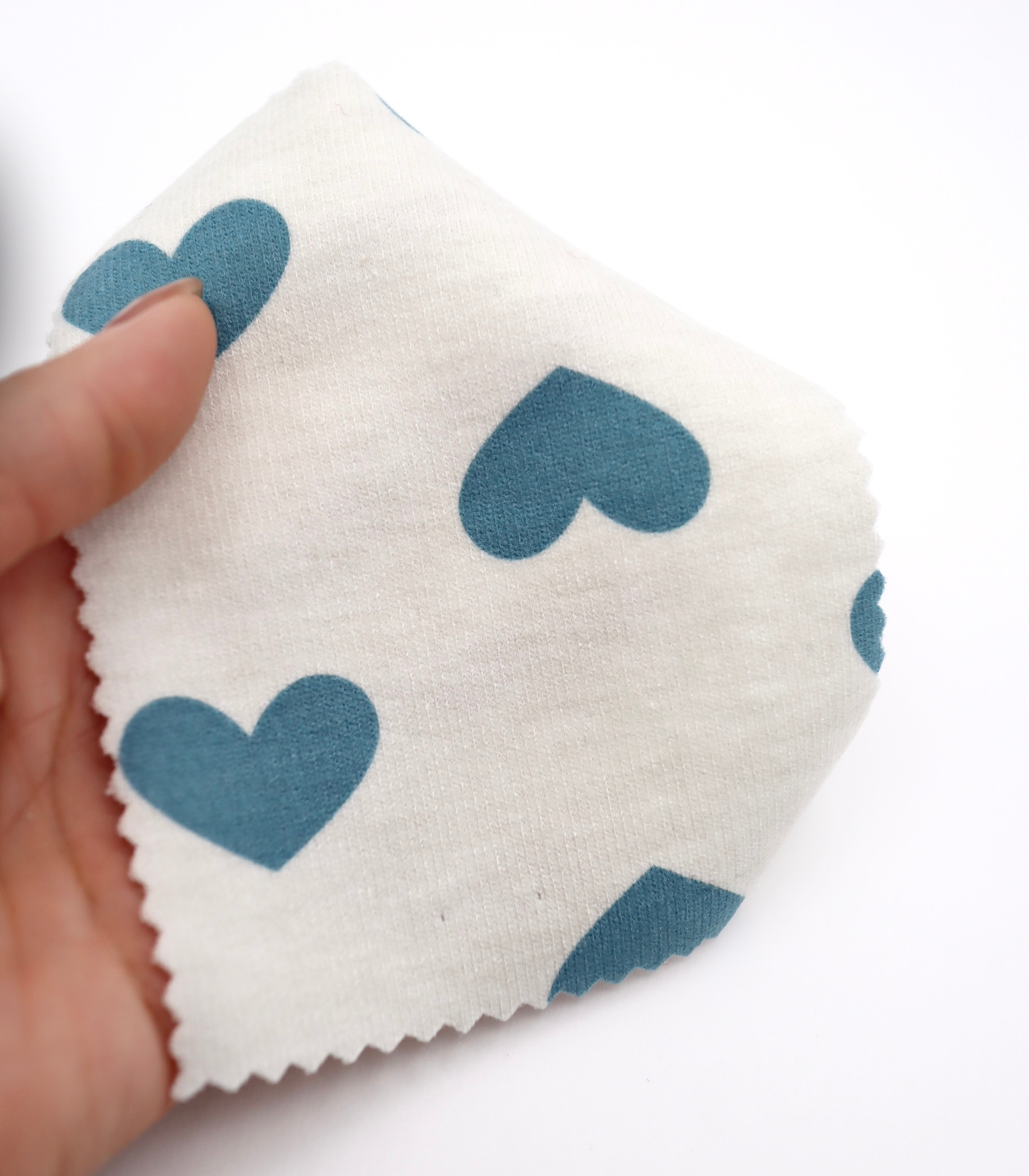 【25SS-400】ハートプリント二重織りニット　/0.5ｙあたり=～1055円