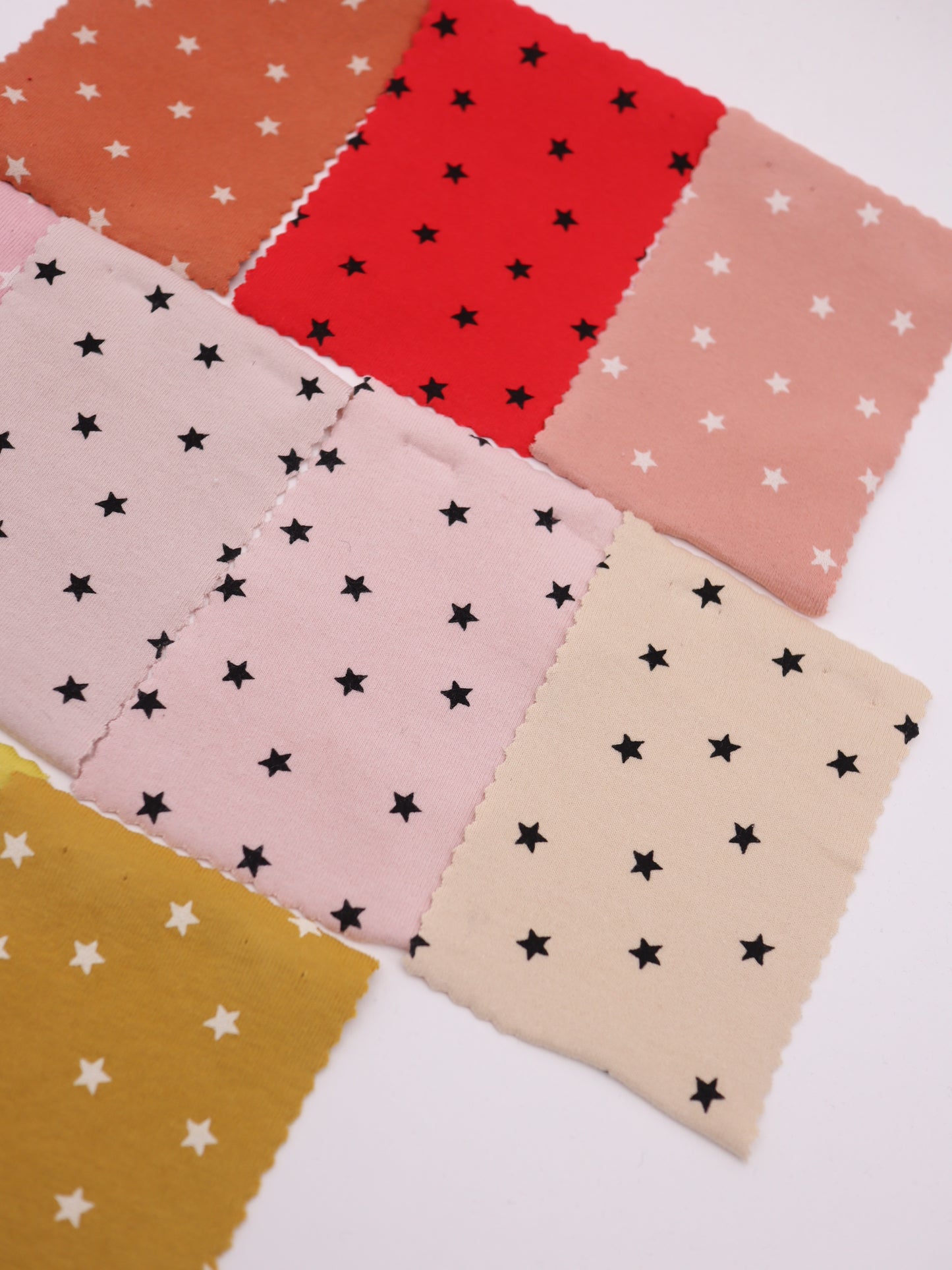 星ドット・ストレッチコットンフライス｜147cm広幅・綿95% PU5%｜高復元・高通気・多色展開｜レギンス・ドッグウェア・ベビー向け｜26SS-152【生地仕入れ代行卸】