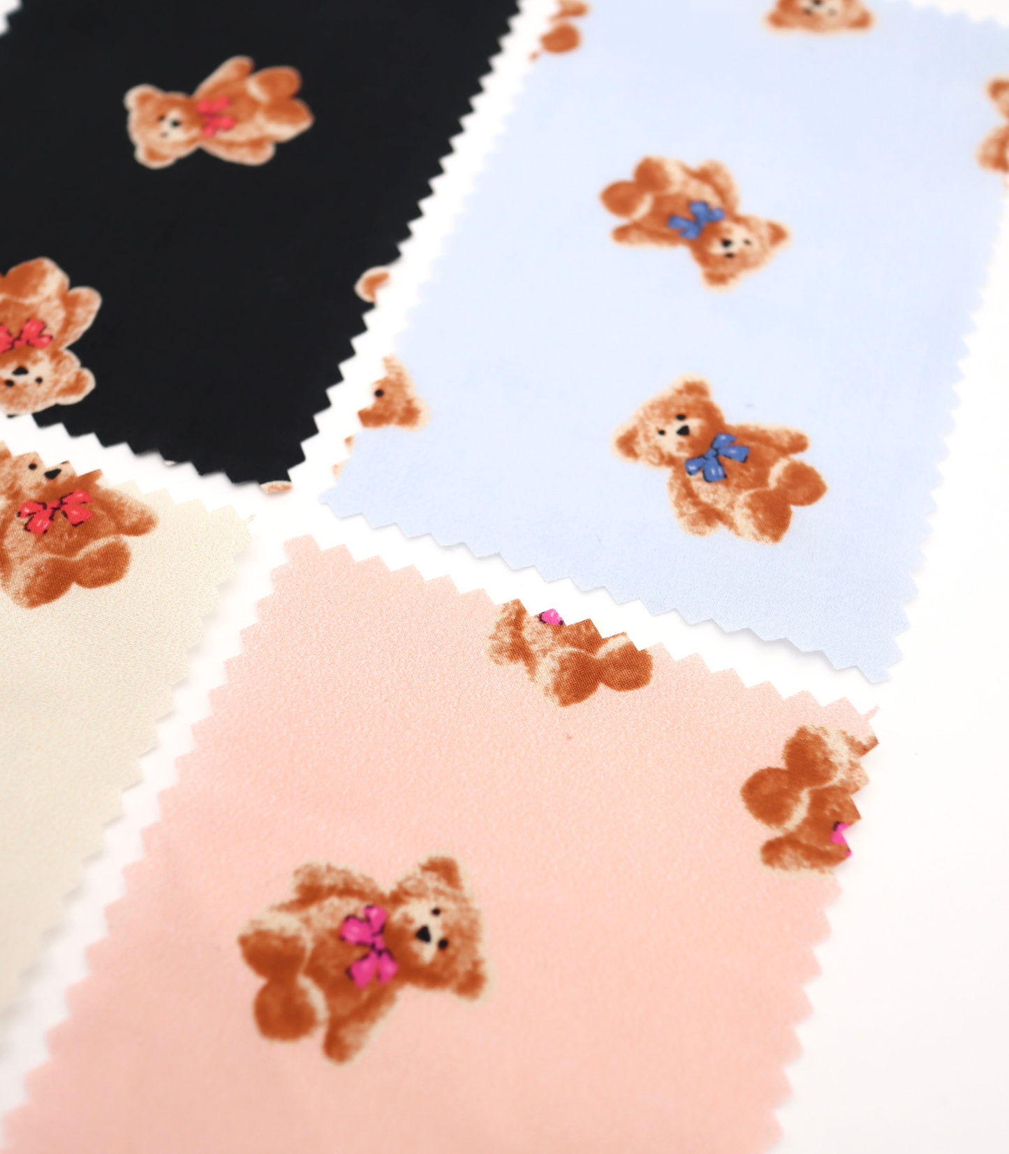 【25SS-428】リボン付きくまさんプリント綿ローン　/0.5ｙあたり=～770円