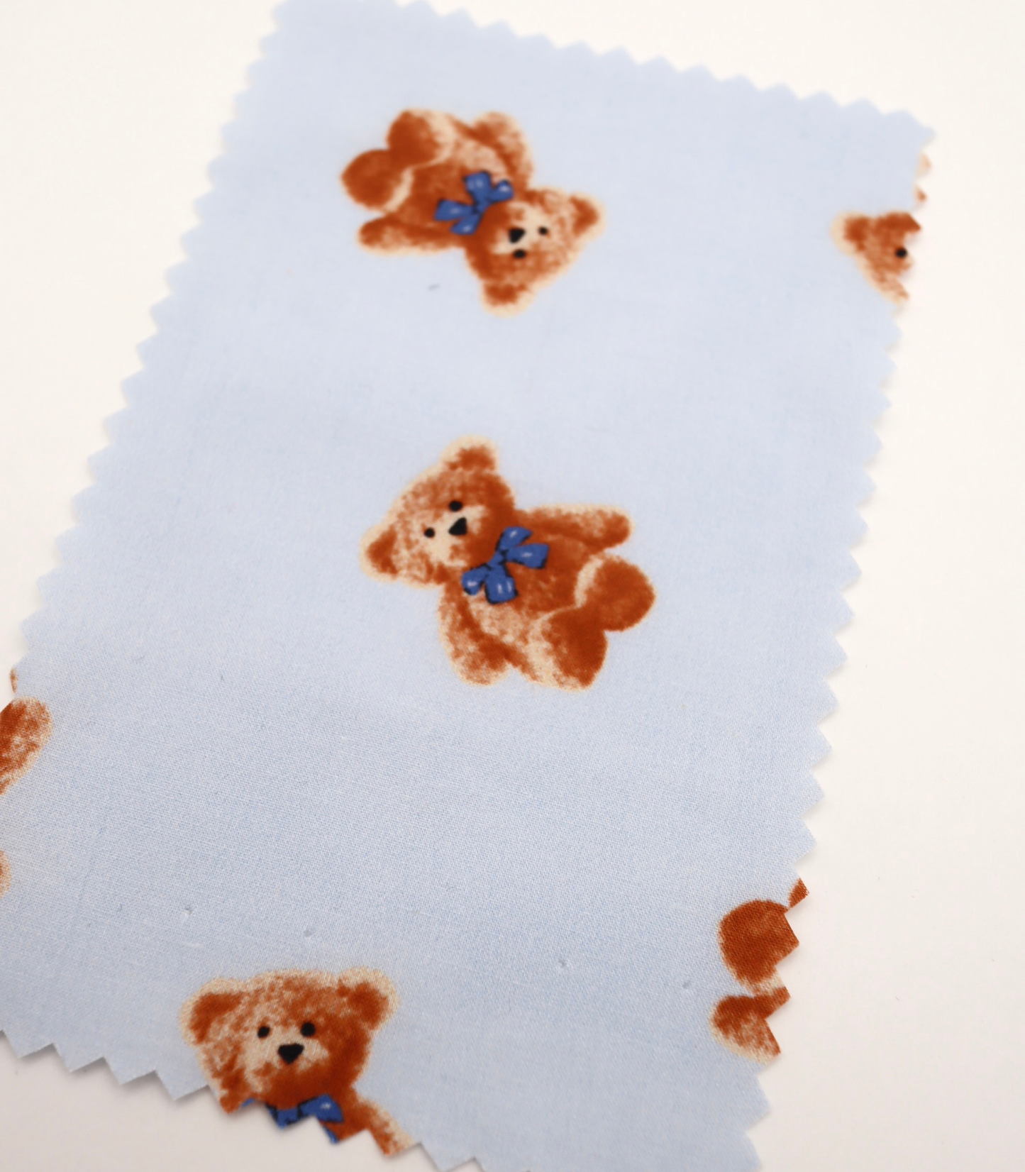 【25SS-428】リボン付きくまさんプリント綿ローン　/0.5ｙあたり=～770円