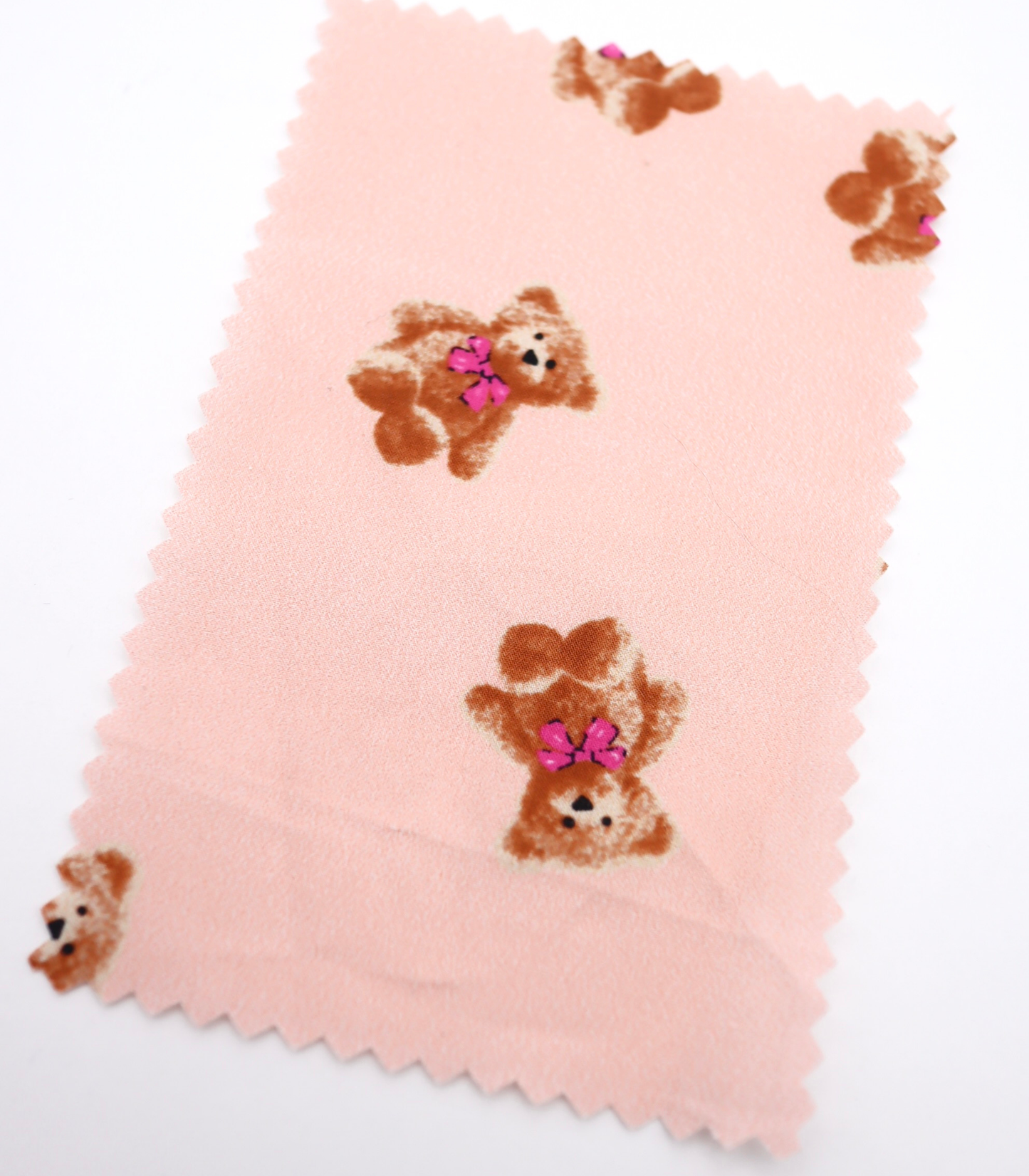 【25SS-428】リボン付きくまさんプリント綿ローン　/0.5ｙあたり=～770円