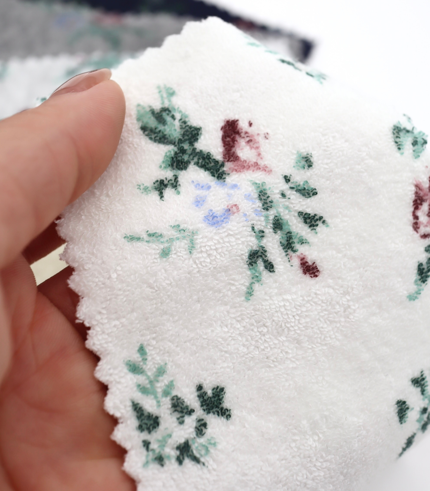 【25SS-418】花柄プリントパイル　/0.5ｙあたり=～1140円