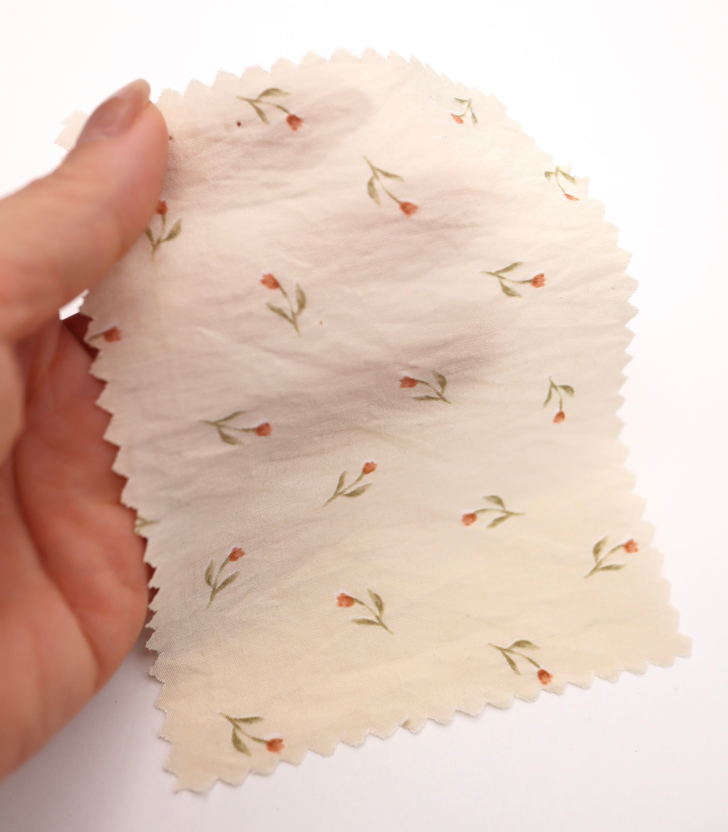 【25SS-422】チューリッププリントシアータフタワッシャー　/0.5ｙあたり＝～830円