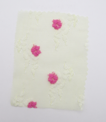 【25SS-450】ぷちふわ小花柄刺繍チュール　/0.5ｙあたり=～745円
