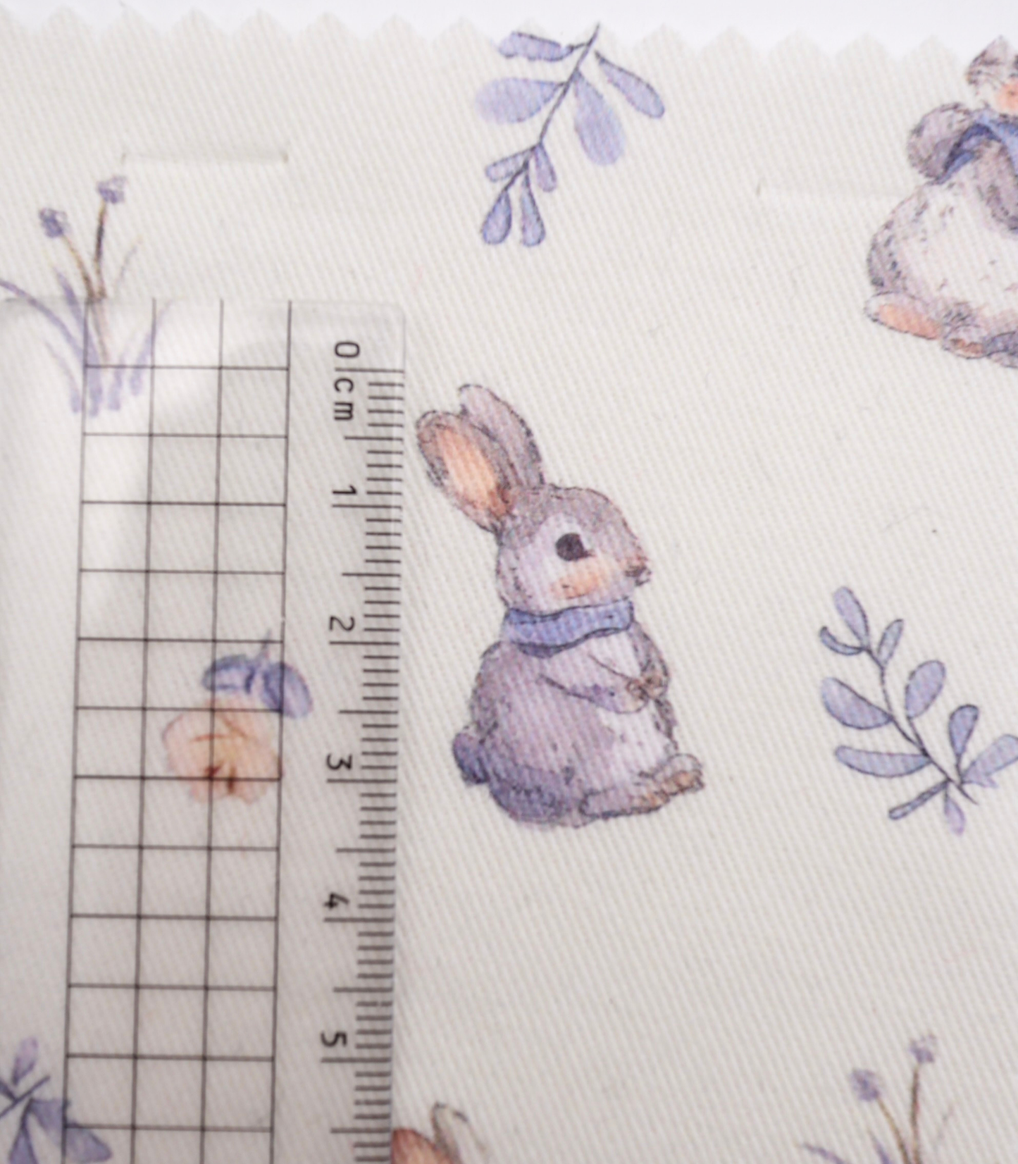 【25SS-405】うさちゃん×草花プリント綿ローン　/0.5ｙあたり=～850円