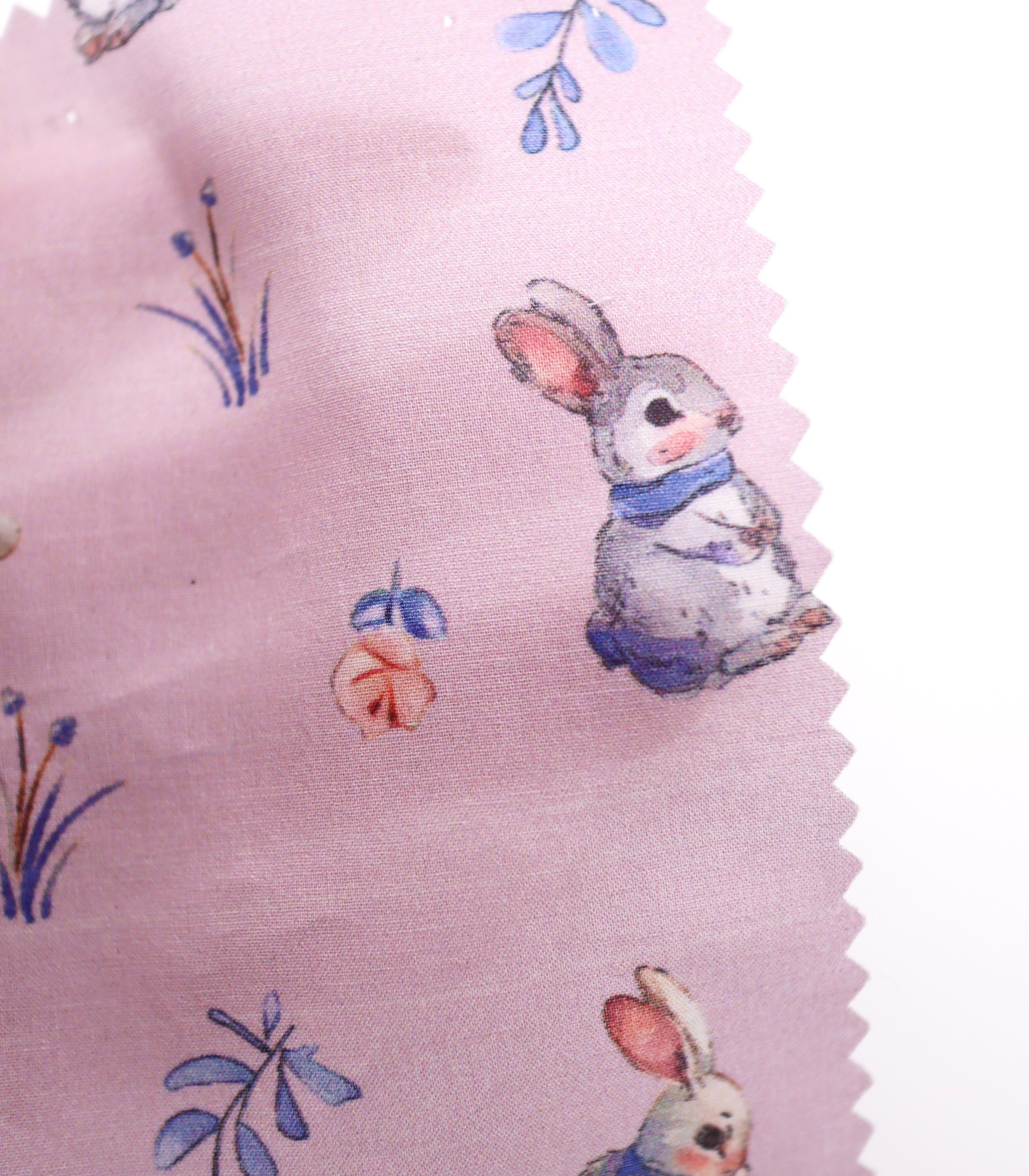 【25SS-405】うさちゃん×草花プリント綿ローン　/0.5ｙあたり=～850円