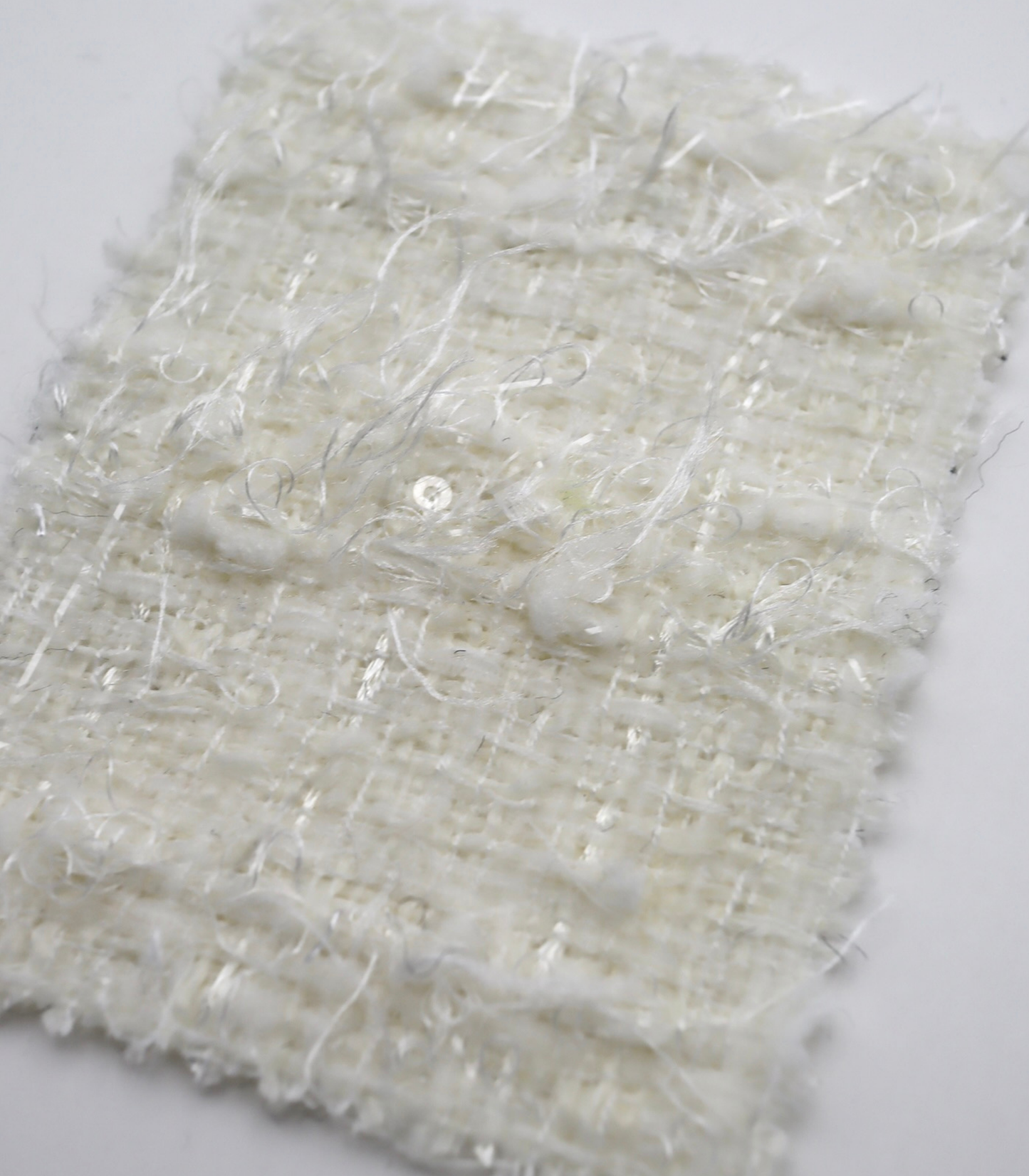 【25SS-158】キラキラフリンジミックスツイード　/0.5ｙあたり = ～1075円