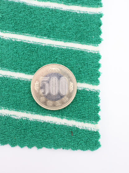 500円玉との比較で見るパイルの毛足とボーダーのピッチサイズ