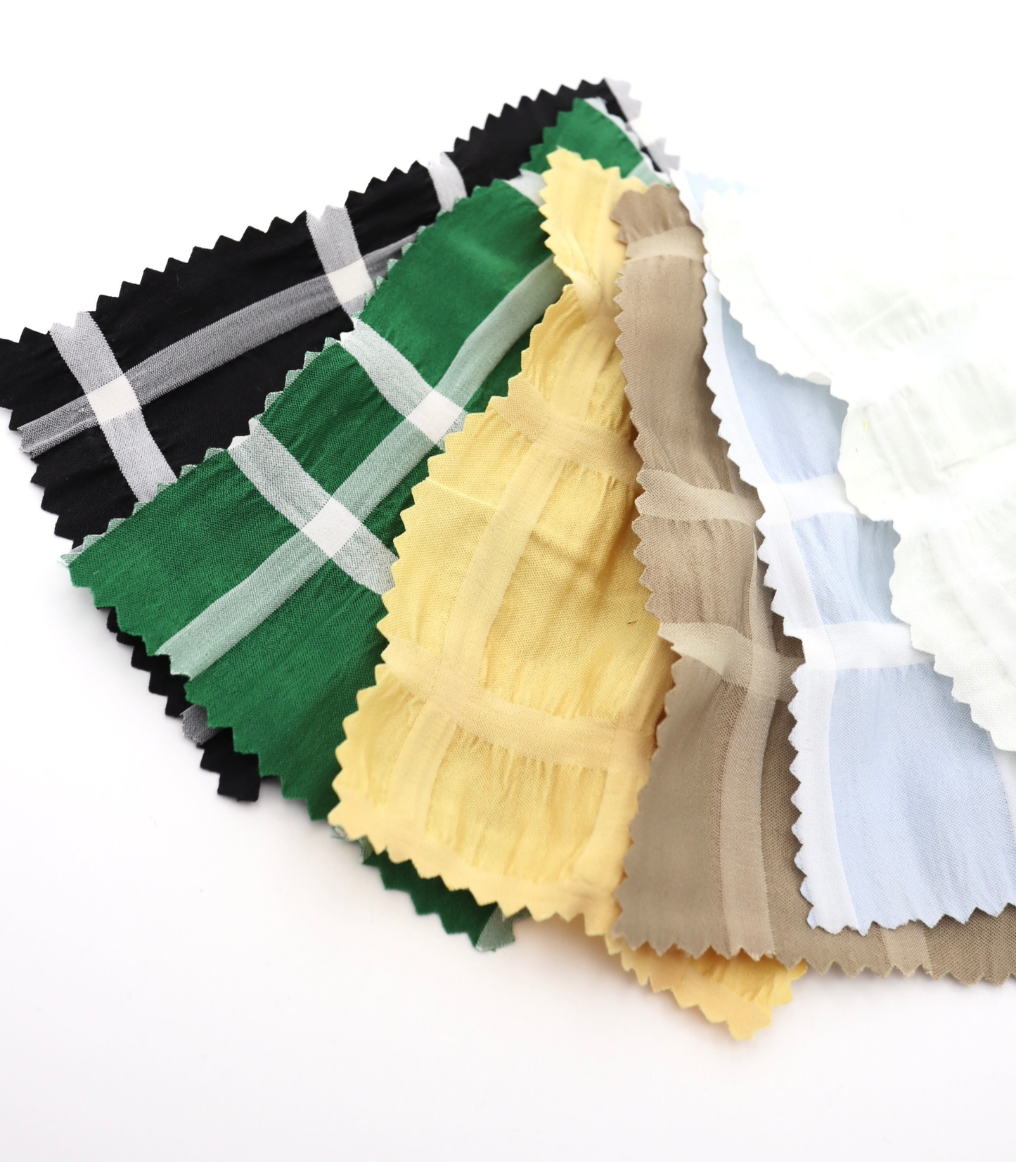 【25SS-313】ぼこぼこエンボス先染めチェックサッカー　/0.5ｙあたり=～ 755円