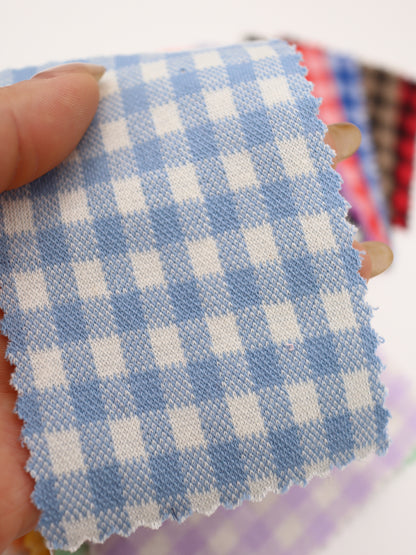 綿80%の柔らかな肌触りと清潔感を両立した先染め風ジャガード生地