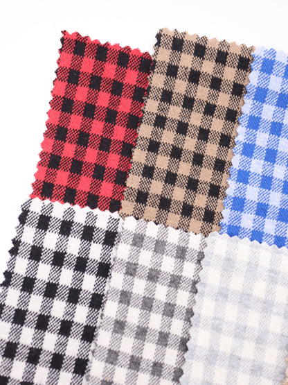 20色の豊富な色彩が並ぶ、ギンガムチェック柄ジャガードのカラーパレット