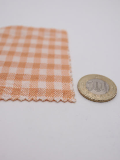 500円玉との比較で見るチェック柄のサイズ感、製品設計の参考に