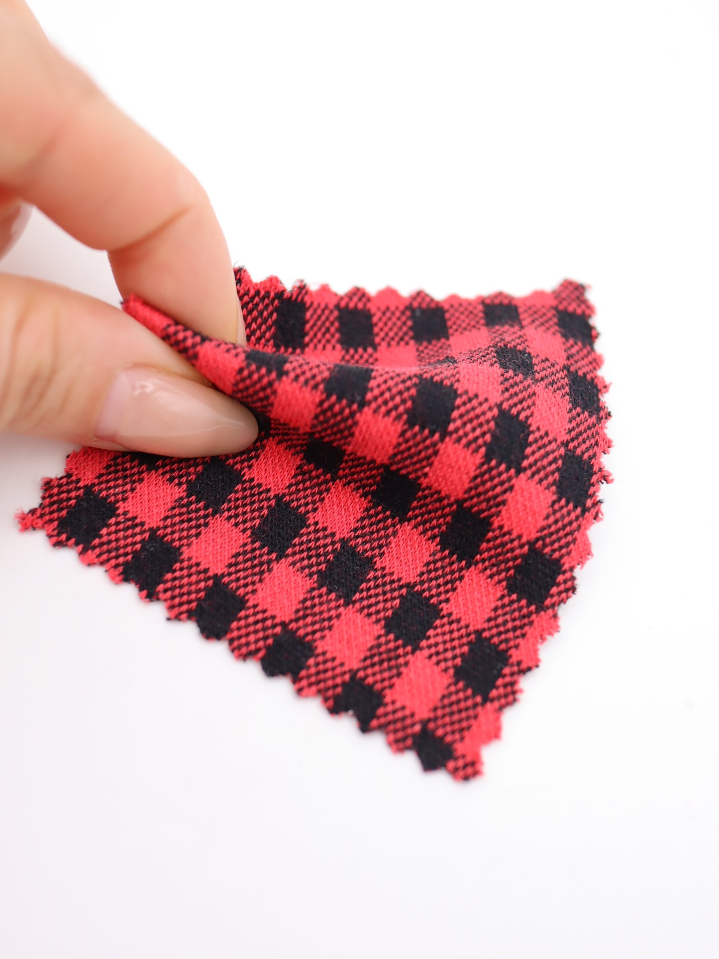 手に取った際のしっかりとした厚みと弾力、サンプル製作前のチェック用