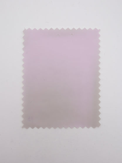 光沢エナメル加工生地｜薄地・27色展開｜【生地幅】約142センチ 【混率】ポリエステル100％｜ドッグウェア（犬服）・衣装向け