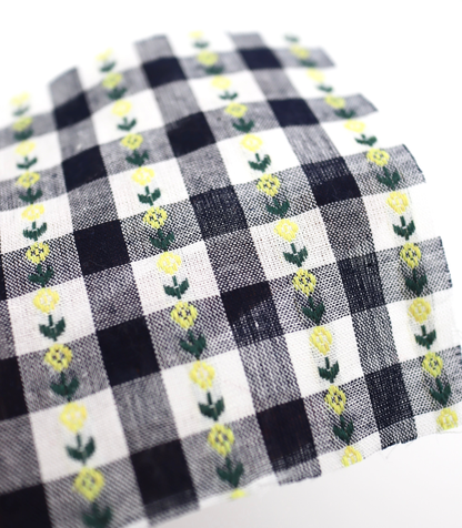 【25SS-318】ストライプ小花柄刺繍先染めギンガムチェック　/0.5ｙあたり=～630円