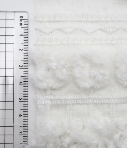 【25SS-138】起毛ボーダー刺繍シアータフタ　/0.5ｙあたり = ～1600円