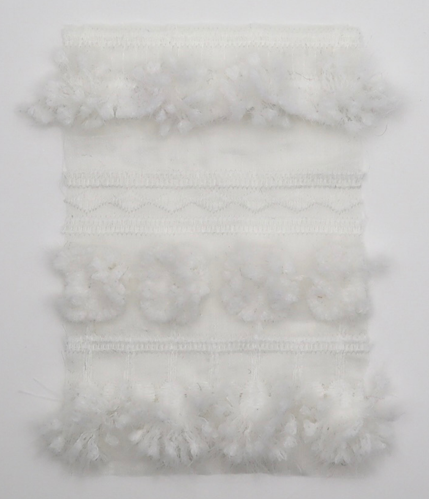 【25SS-138】起毛ボーダー刺繍シアータフタ　/0.5ｙあたり = ～1600円