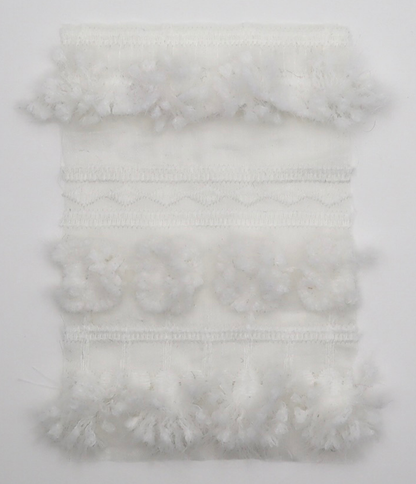 【25SS-138】起毛ボーダー刺繍シアータフタ　/0.5ｙあたり = ～1600円